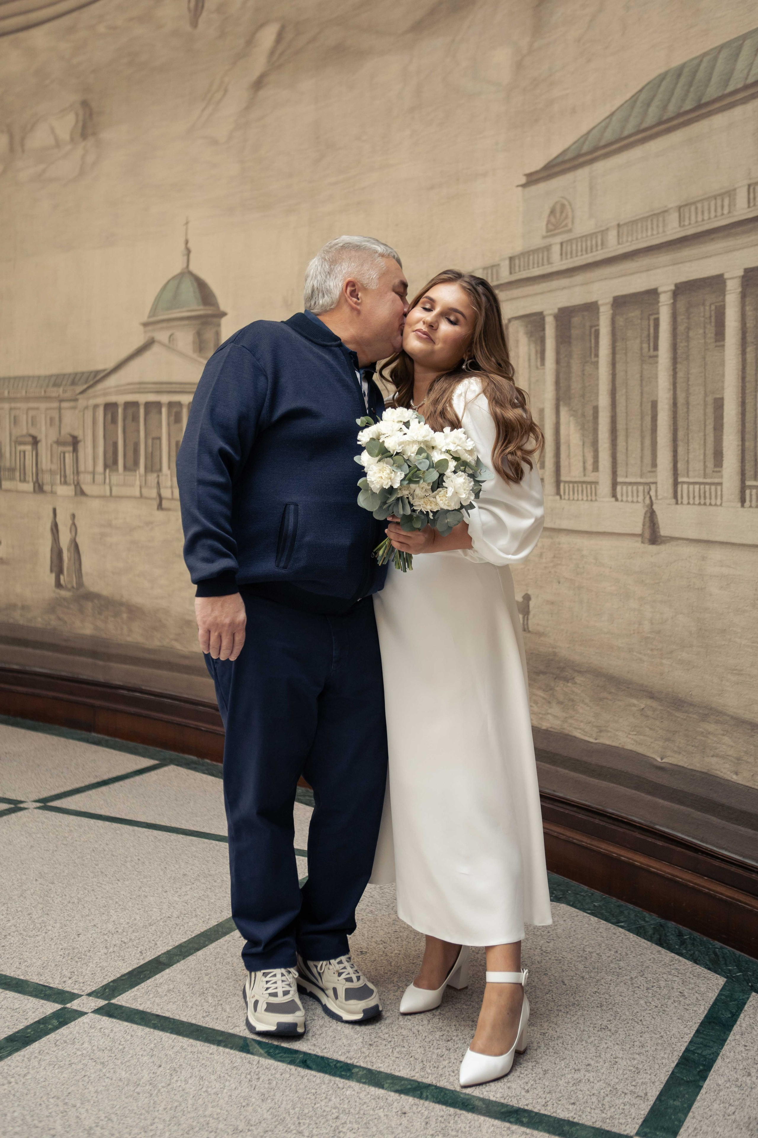 Свадебная фотосессия в Москве в отеле. Фотограф Валерия Горбунова Подольск Бутово Видное Щербинка