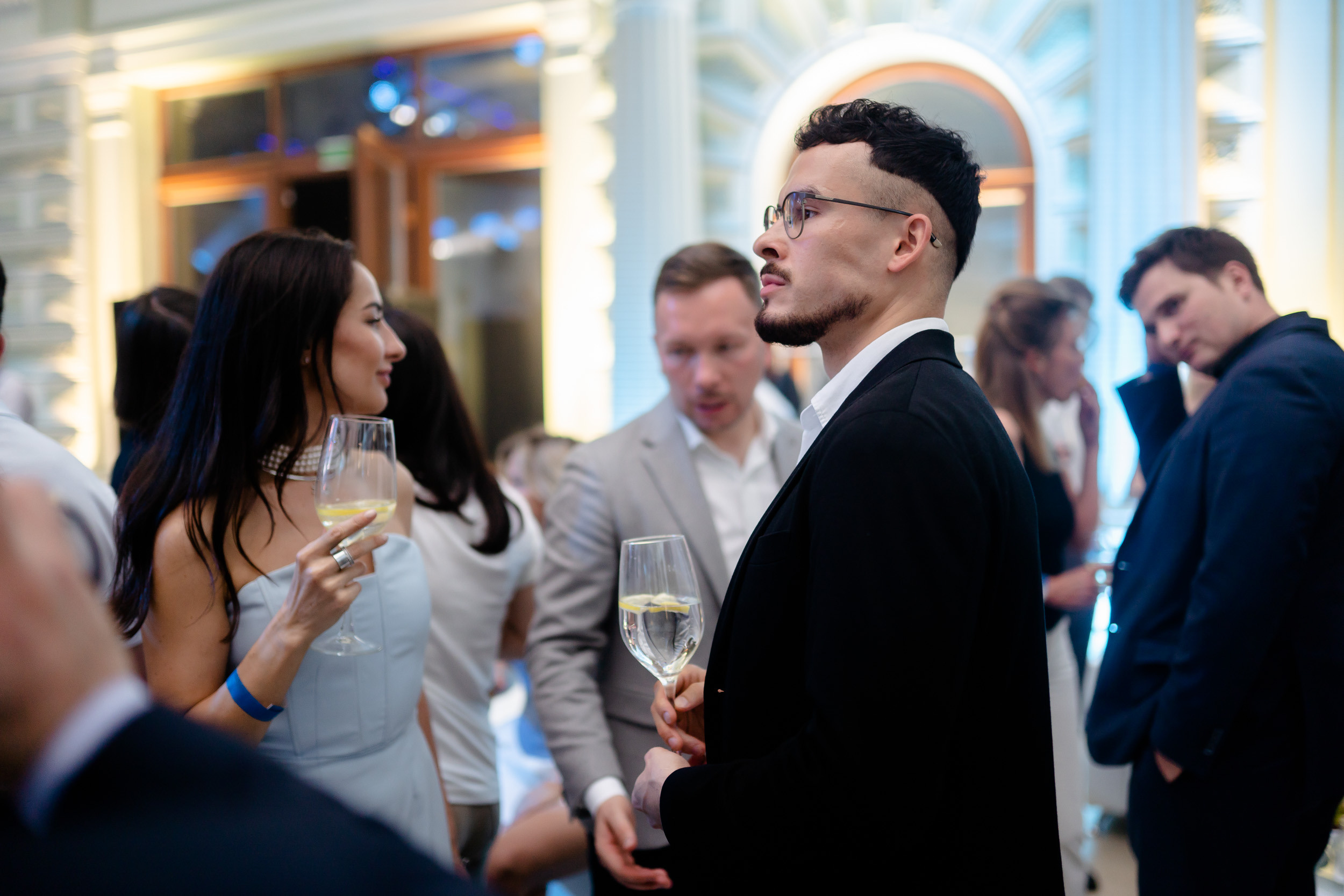 Форум Гостинный двор. Чумаков и Дискотека Авария. Фотограф в Москве и по всему миру — Олег Акентьев (Events, Светская Хроника, FTP)