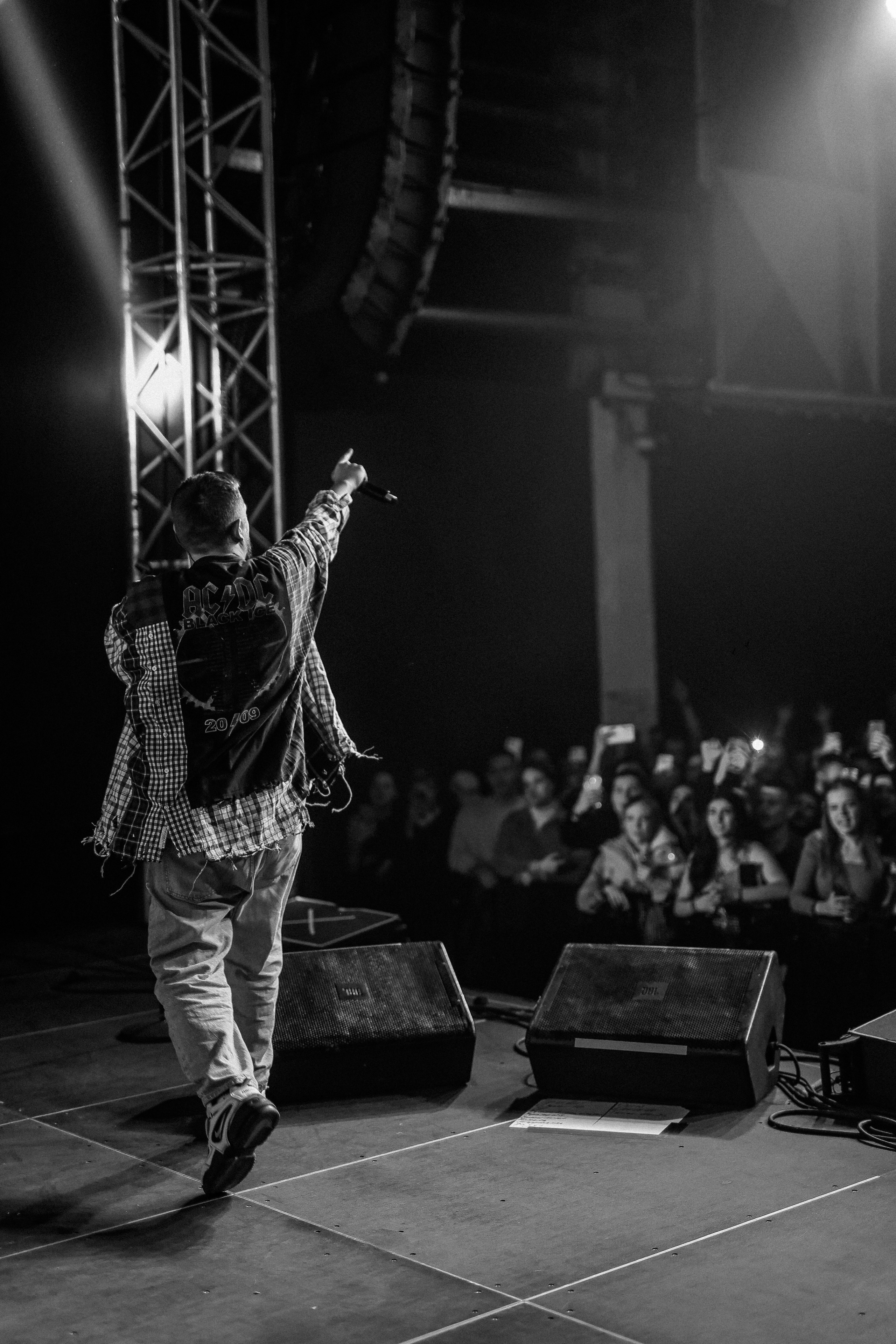 КАМБУЛАТ И КАНГИ @ГРАФИТ