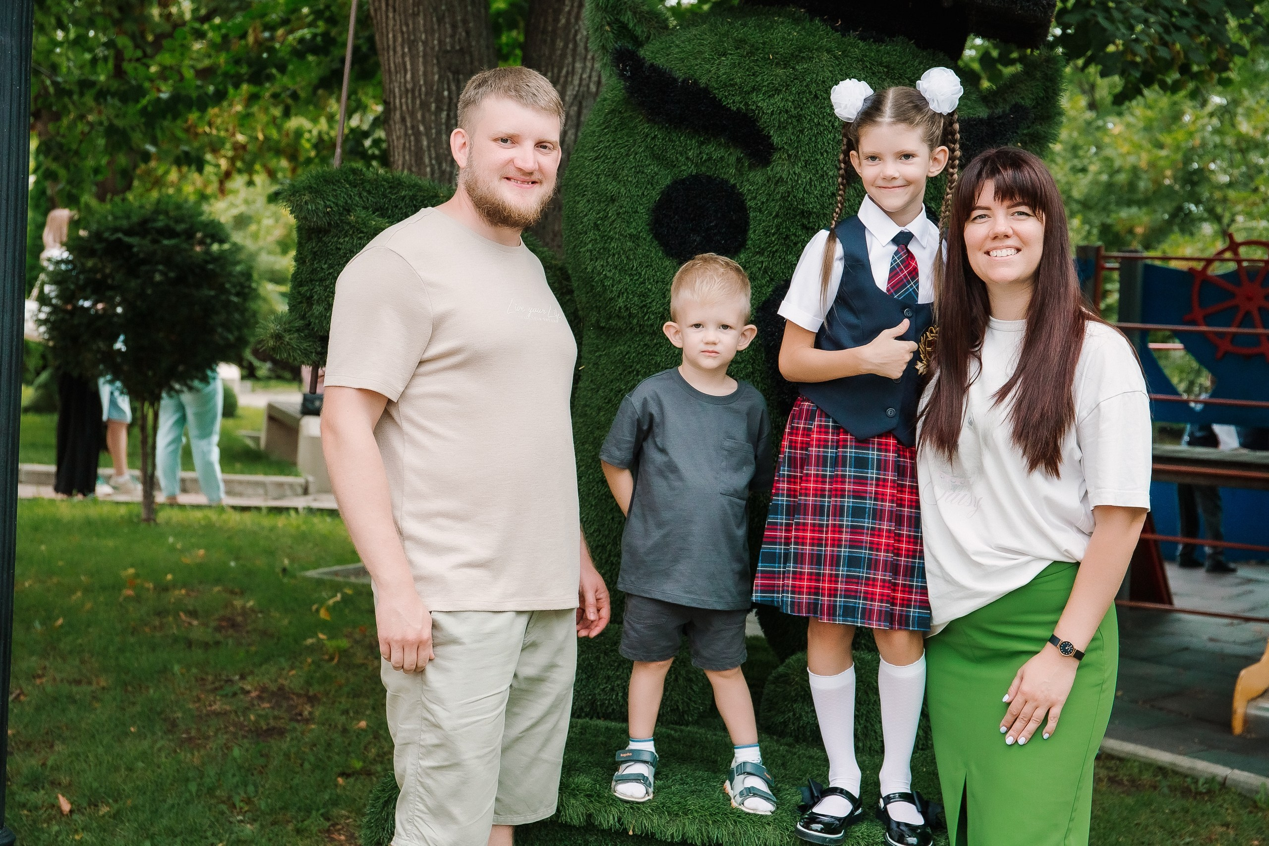 1 класс школа «Личность». Выпускные альбомы Натальи Бутко: Новороссийск, Анапа, Геленджик