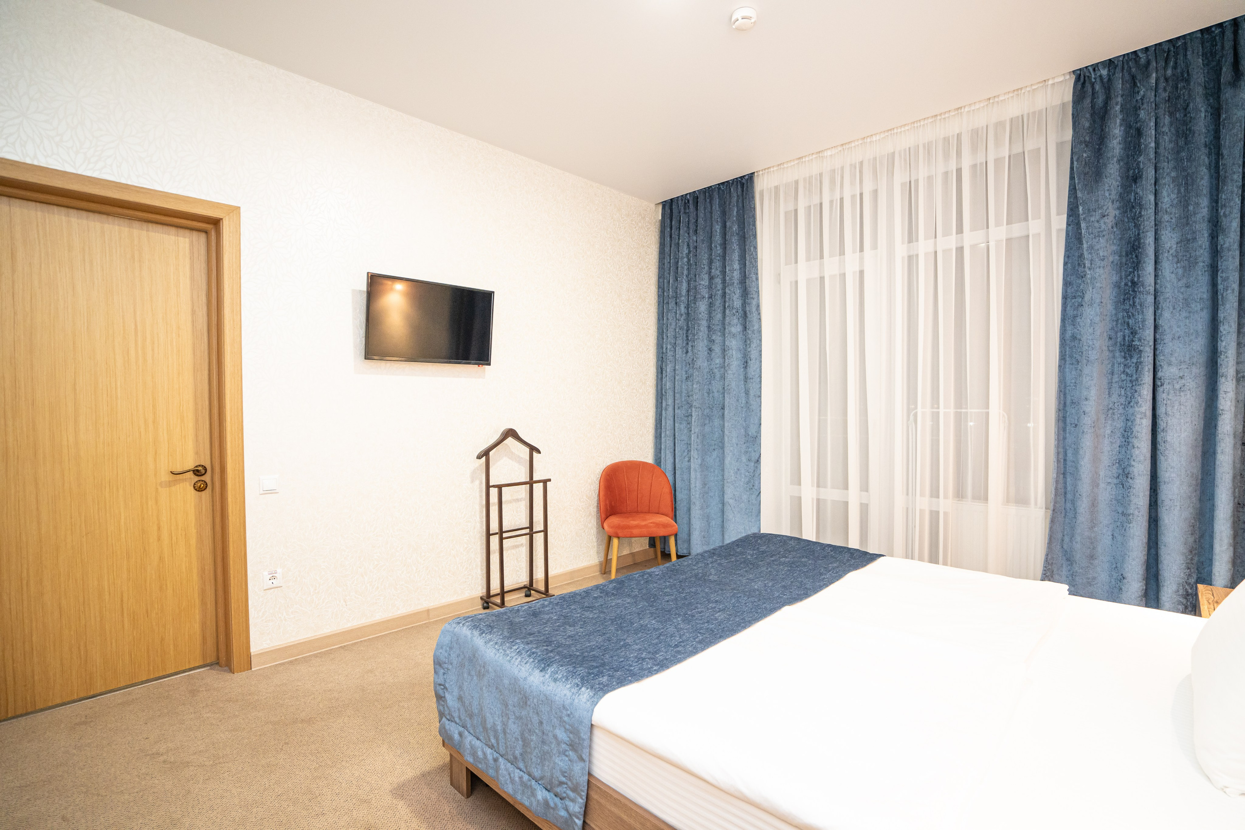 Интерьерная фотосъемка премиальных отелей Dream Hotel в Краснодаре и Анапе Профессиональная фотосъемка интерьеров отелей Dream Hotel: Красно. Шедевры для Вас! Фотограф и Видеограф в Краснодаре Пахиев Руслан