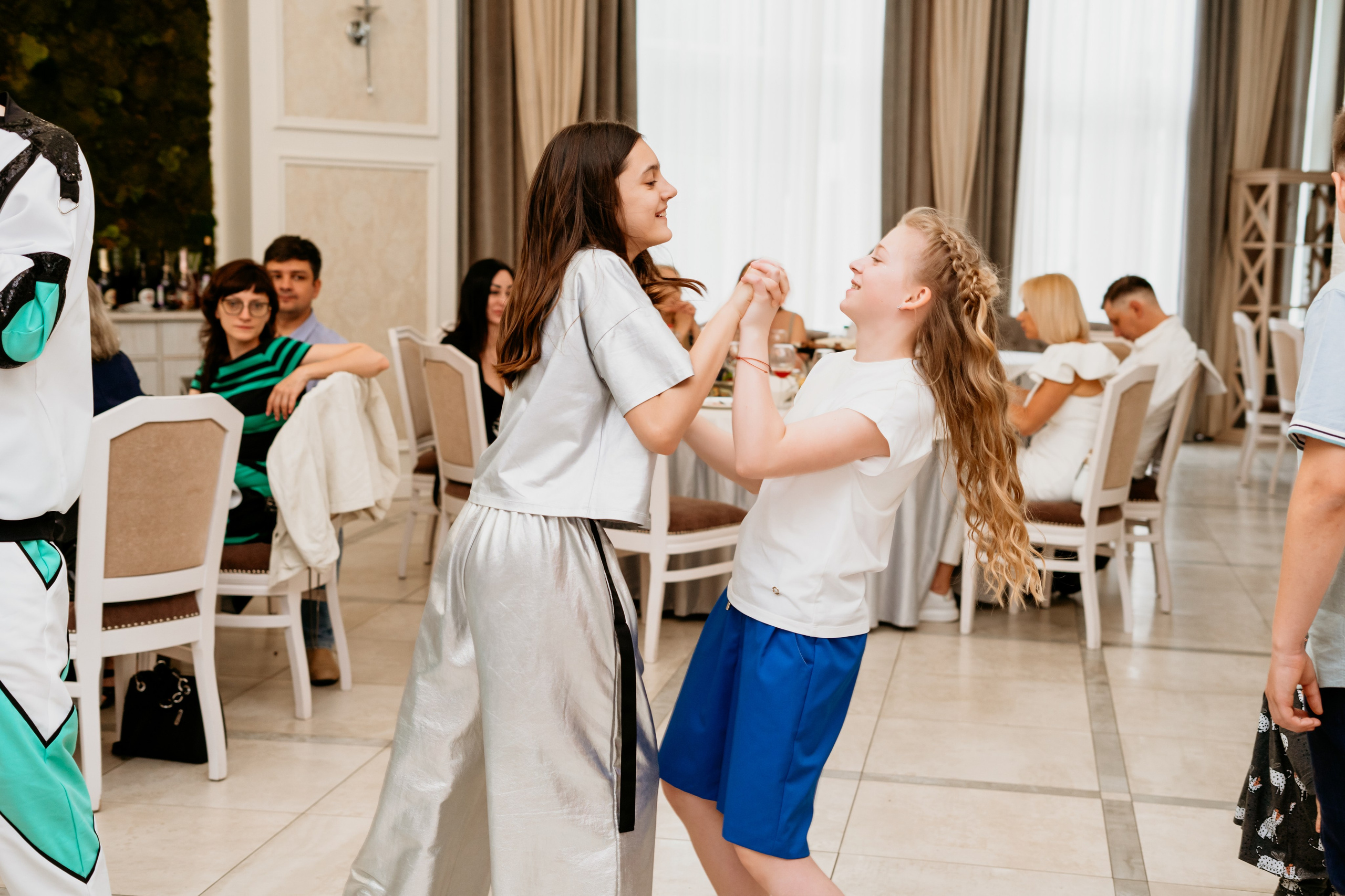 Выпускной 4 класс/ Weekend. Фотограф мероприятий в Ростове-на-Дону Есманская Елена