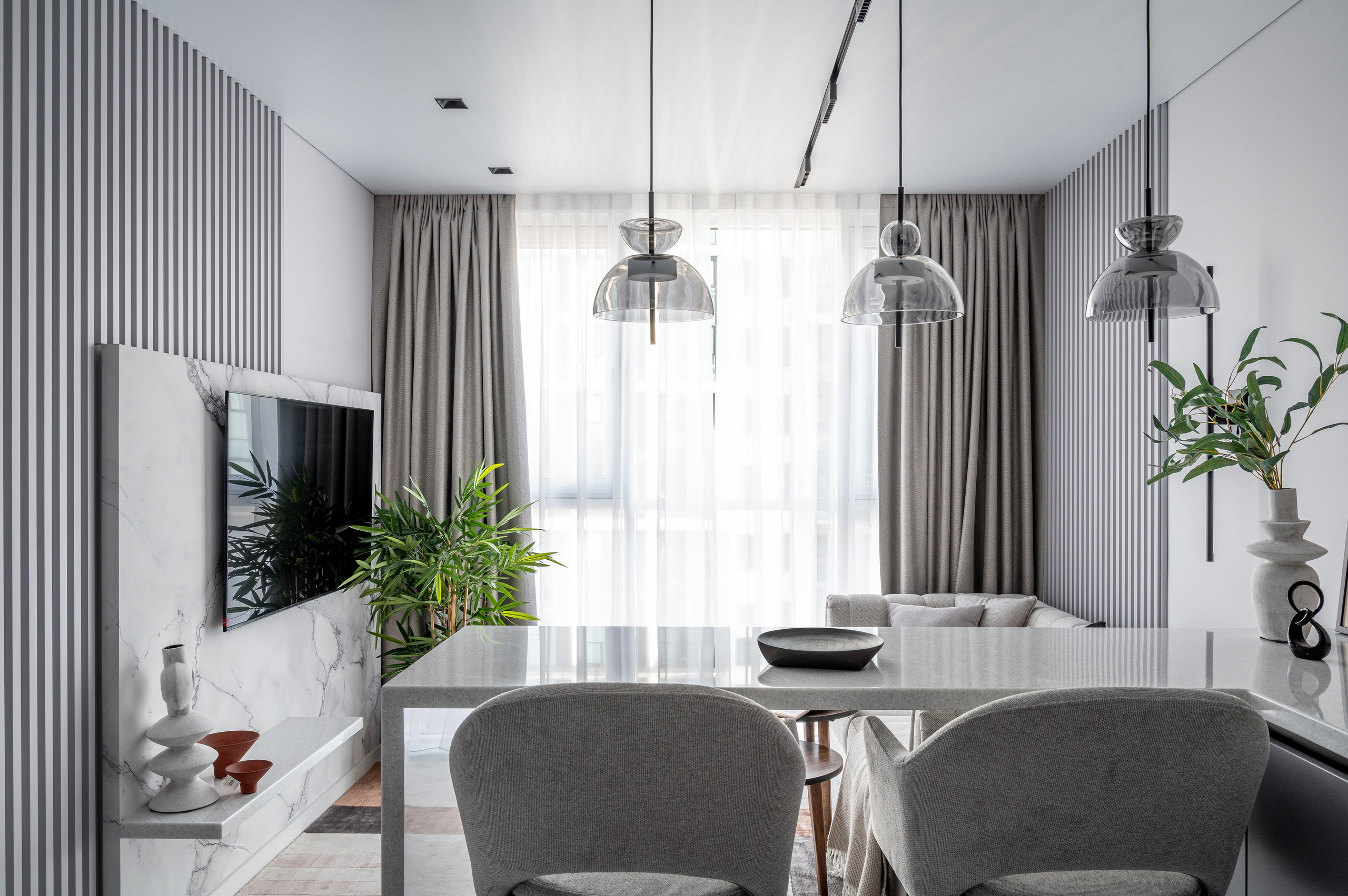 Дизайн проект Марии и Эдгарда Мухаметшины. Интерьерный фотограф в Сочи Элина Габриелян