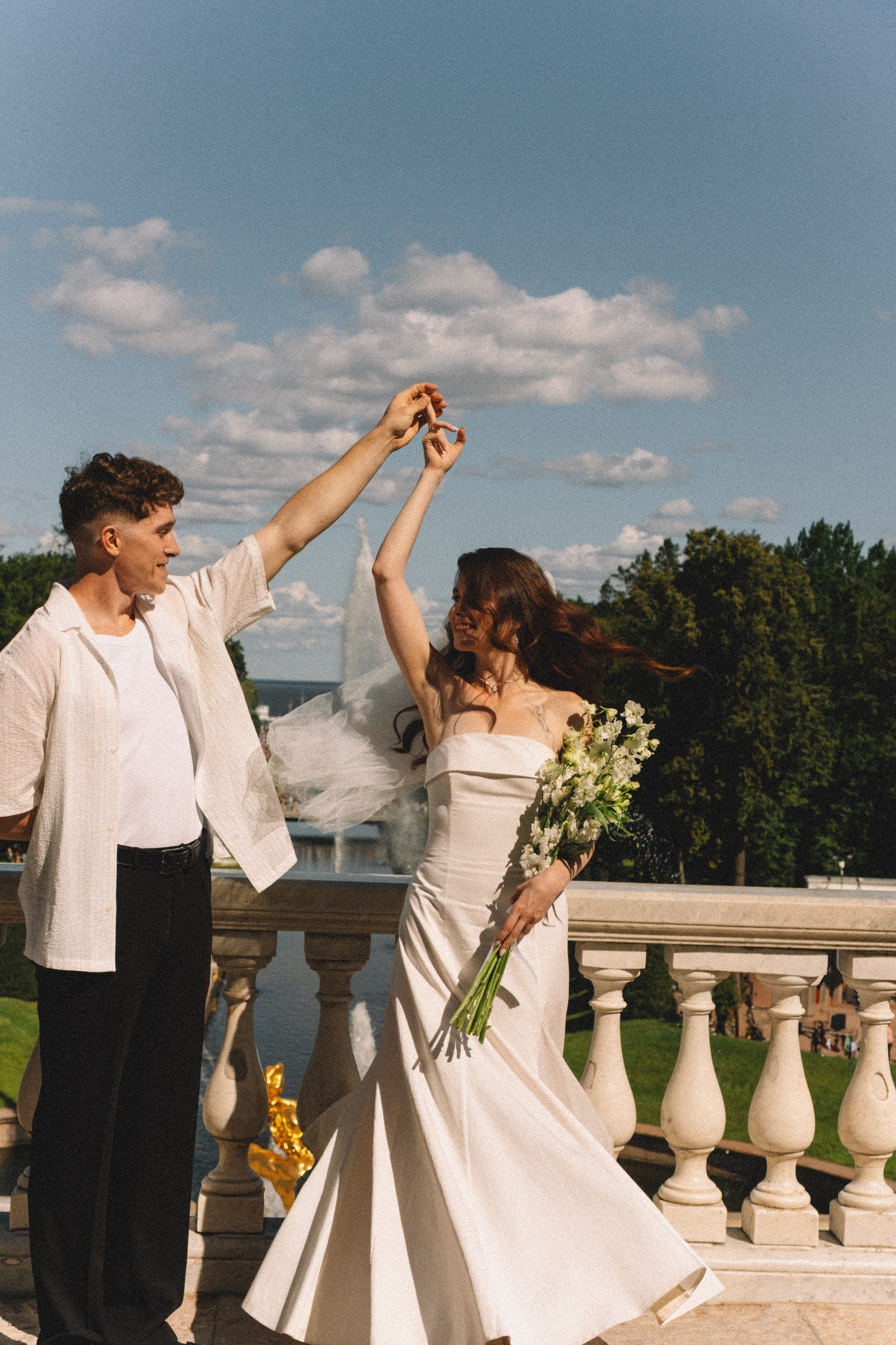 СВАДЕБНАЯ СЬЕМКА В ПЕТЕРГОФЕ И СЬЕМКА РЕПОРТАЖА В ЗАГСЕ ПЕТЕРГОФА. Профессиональный фотограф, Санкт-Петербург — Виктория Богомолова