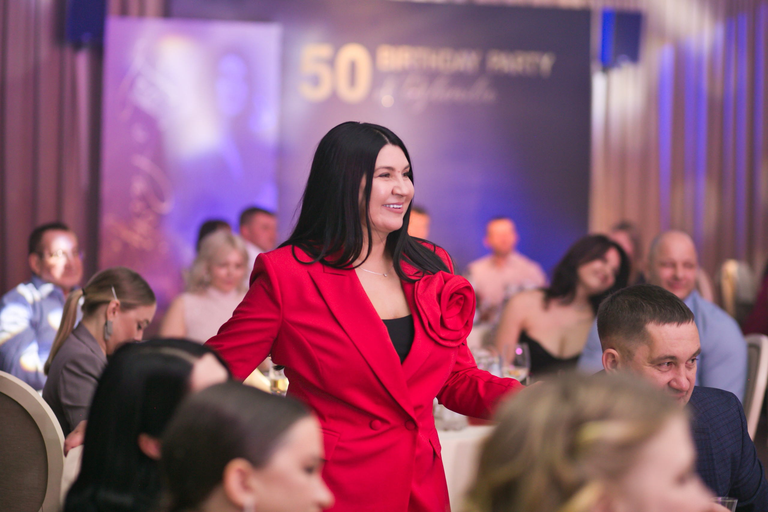 Фотосъемка праздников во Владивостоке, Уссурийске. Портретный, свадебный, репортажный фотограф во Владивостоке Юлиана Джули Фокс