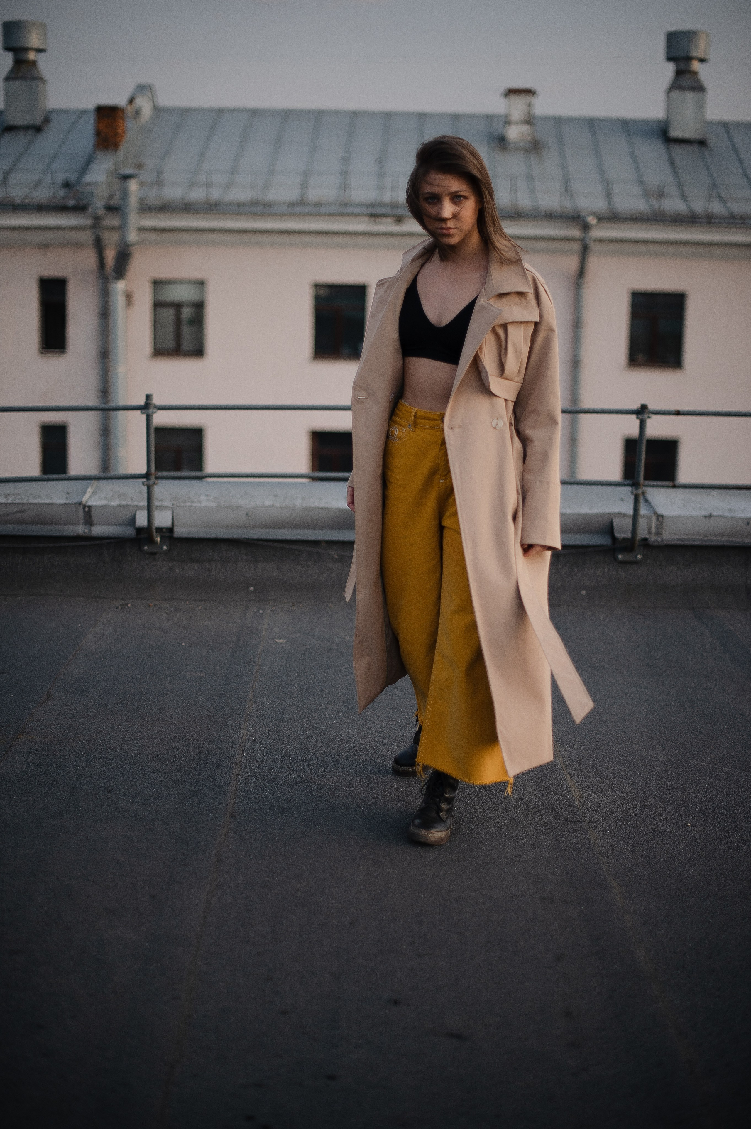 Екатерина, выпускница ЯГТИ имени Фирса Шишигина. Портретная прогулка по городу. Свадебный фотограф в Ярославле Денис Медоваров