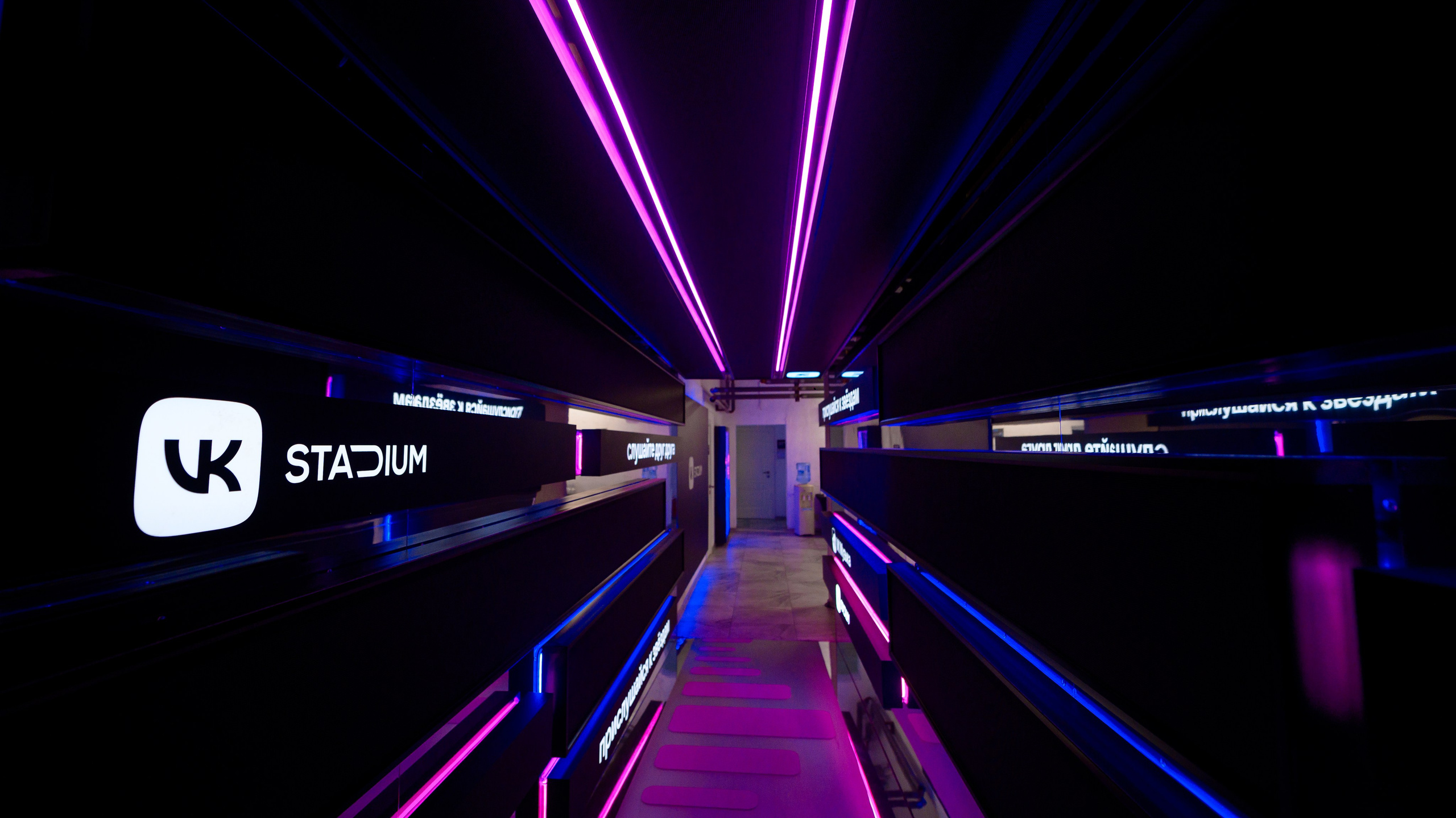 MARY GU. РЕПОРТАЖНЫЙ И БИЗНЕС ФОТОГРАФ В МОСКВЕ, ЕГОР НИКОЛАЕВ