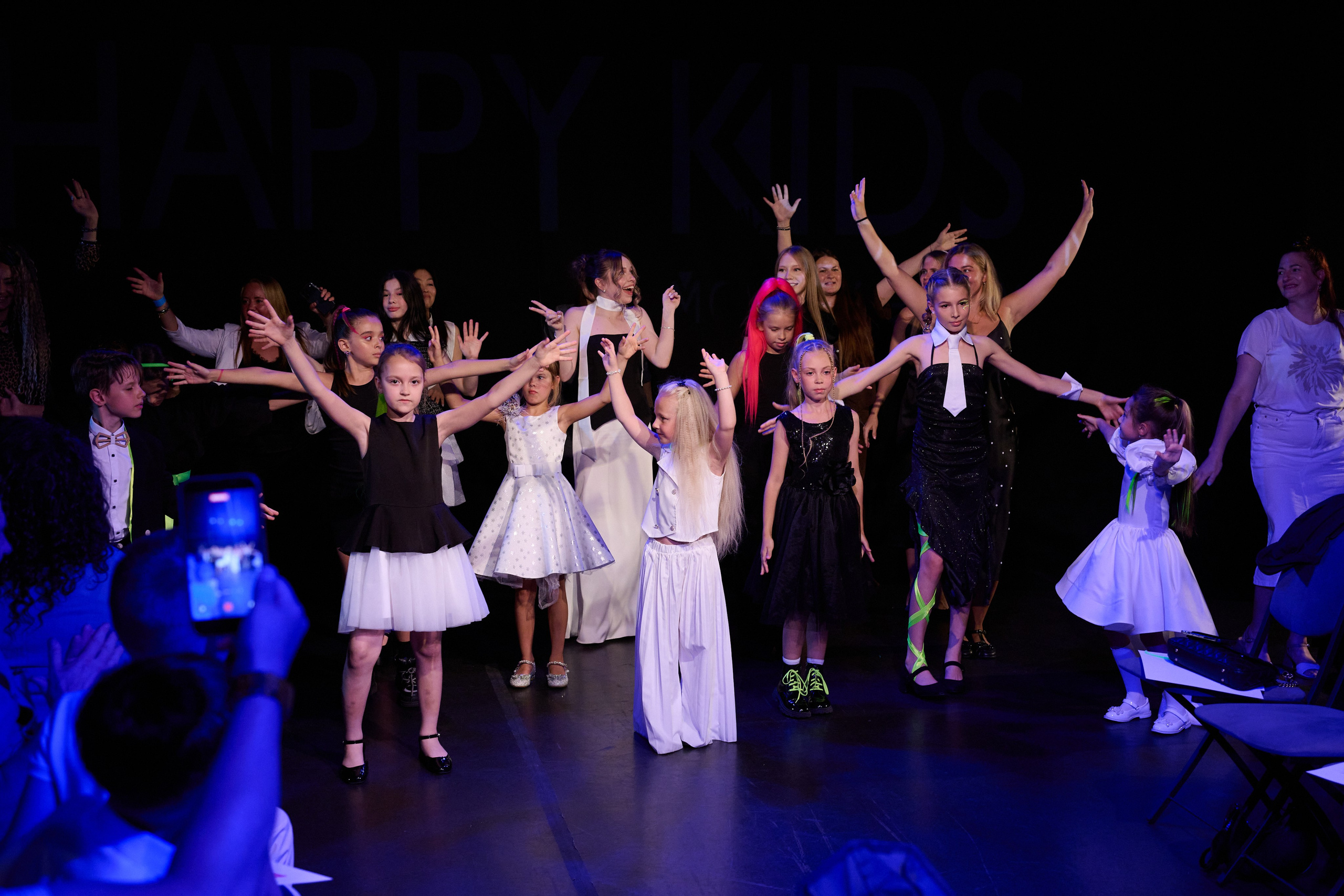 Выпускной модельной школы Happy Kids. Портретный фотограф Санкт-Петербург Владимир Веселов
