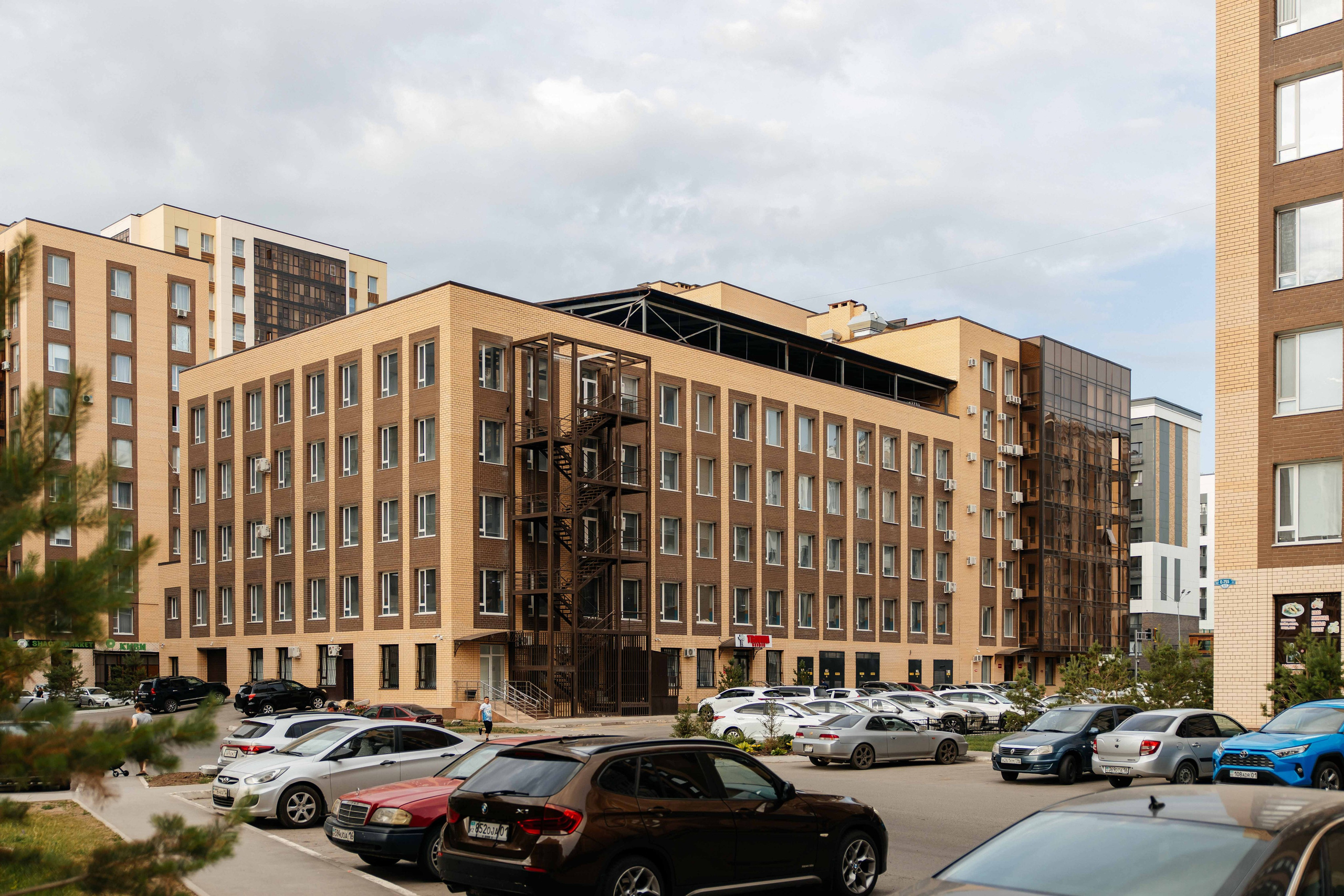 Проект 6. ЖК Манхэттен 1-5, Амстердам. Дата: июль 2023. Профессиональный фотограф в городе Астана/Алматы Даурен Сембаев