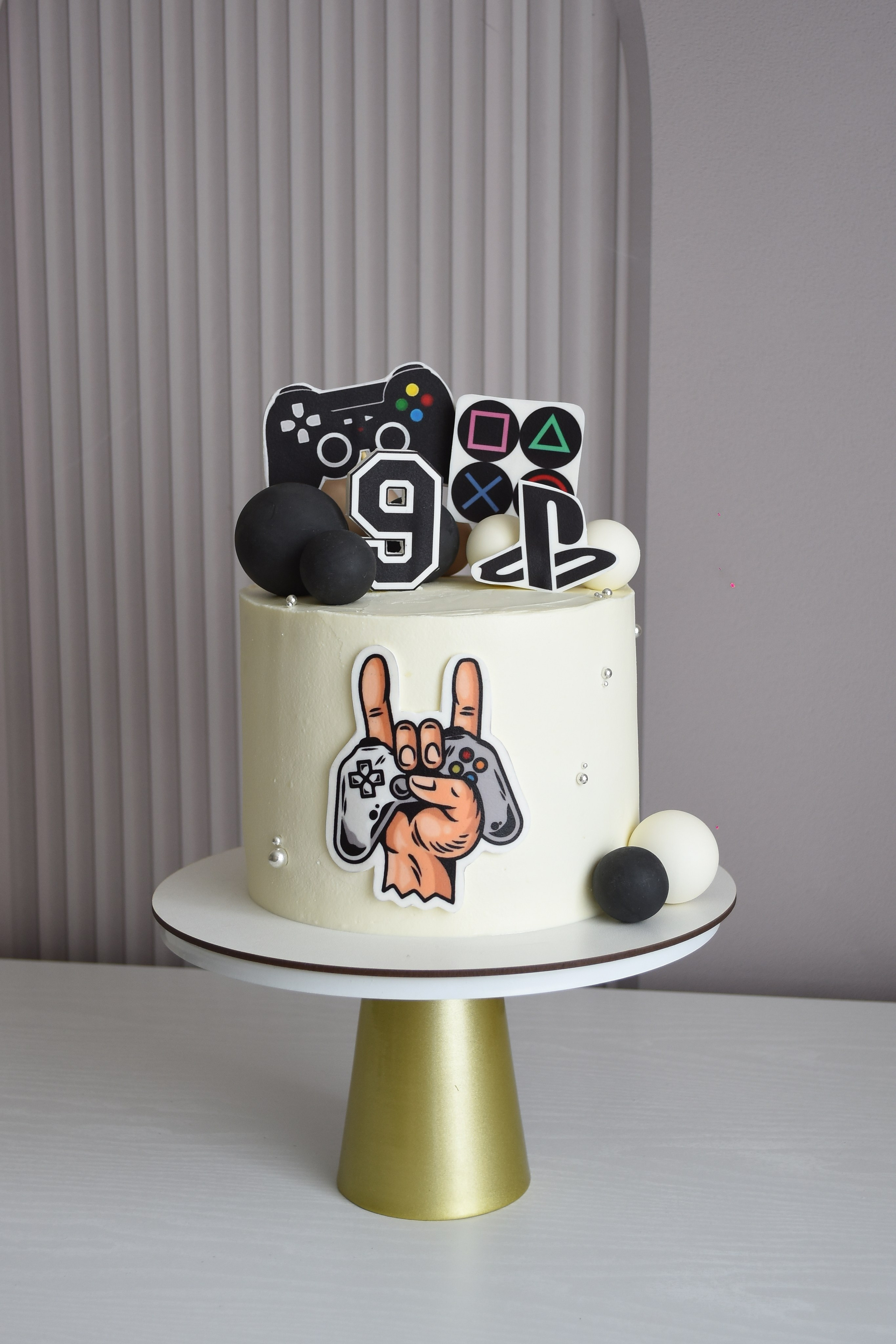 Детские торты. Семейная кондитерская. Торты и десерты на заказ в Москве и области