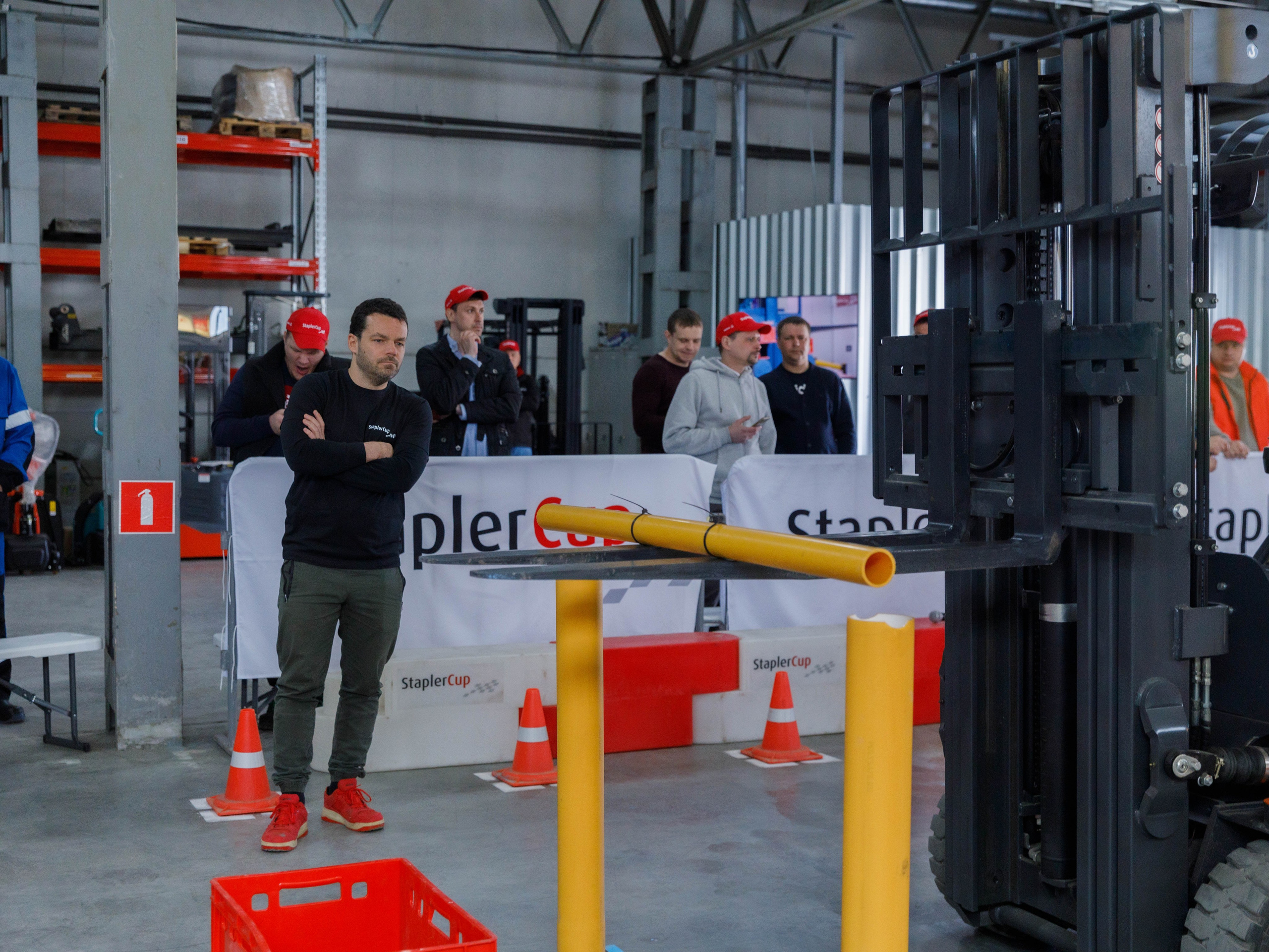 Конкурс водителей погрузчиков RackFork 2024 г. Репортажный фотограф в Новосибирске Алена Помазунова