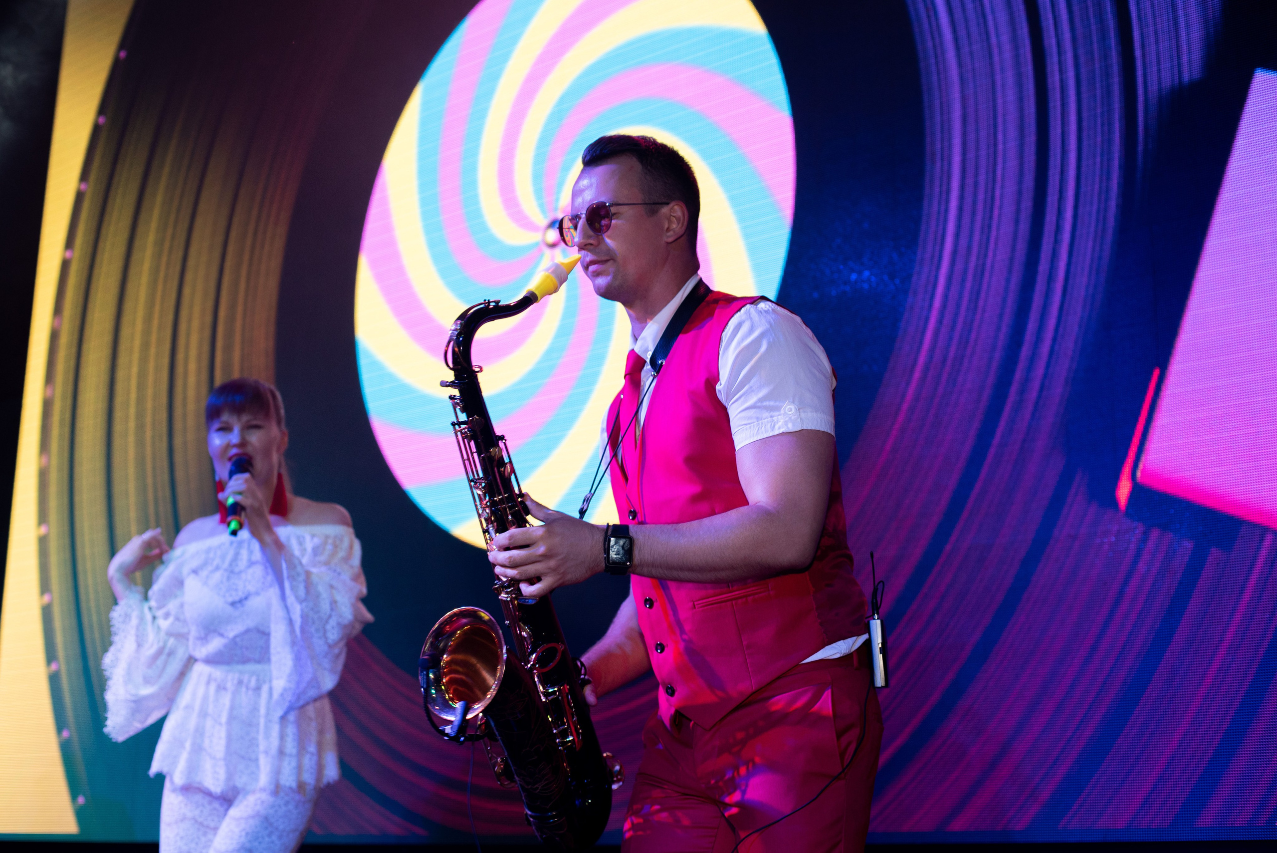 Выпускные 11 кл. Фотограф Юлия Попова