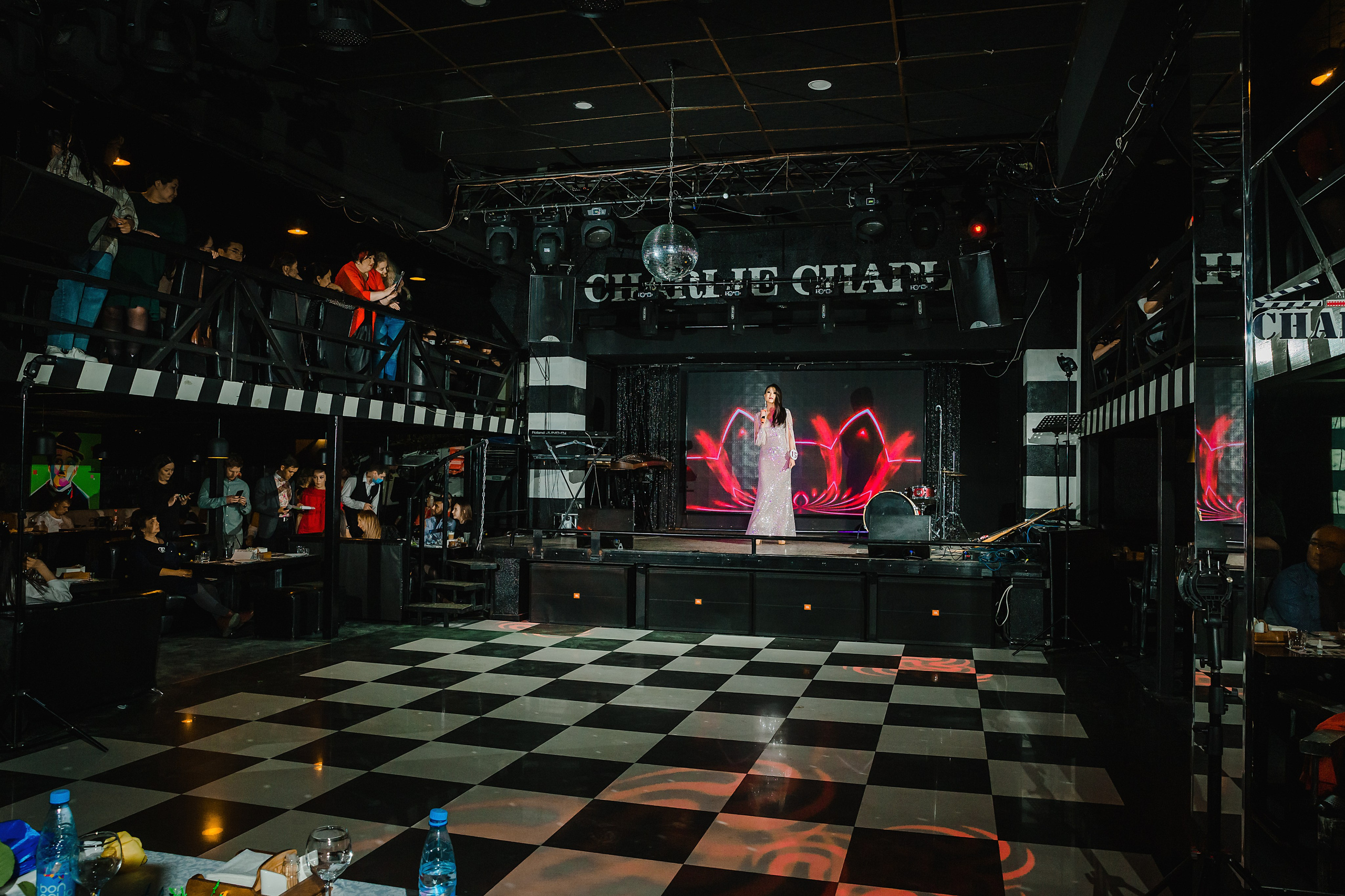 Шоу Талантов Миссис Бурятия. Фотограф и видеограф в Улан-Удэ: Аюна Габагуева и Артём Шаханов