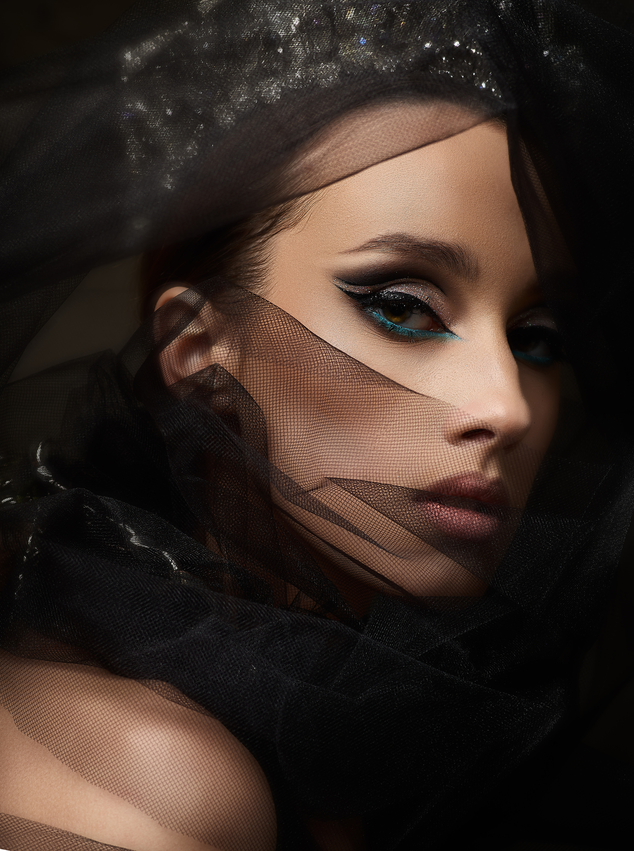 ANASTEISHA COLOR EDITION. Студийный, семейный, свадебный, фэшн и ню фотограф в Астрахани, производство выпускных альбомов. Руслан Кондрашин