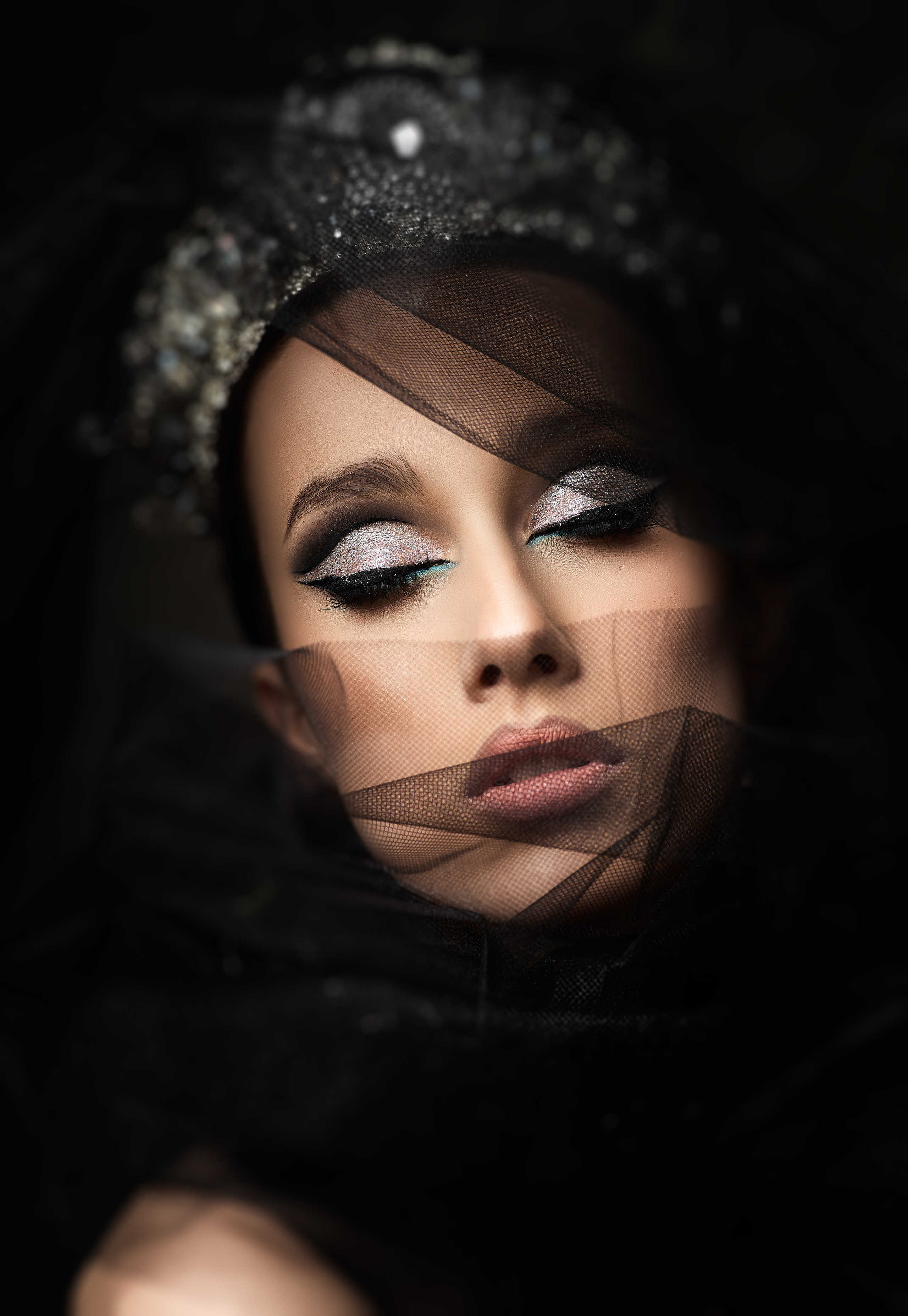 ANASTEISHA COLOR EDITION. Студийный, семейный, свадебный, фэшн и ню фотограф в Астрахани, производство выпускных альбомов. Руслан Кондрашин