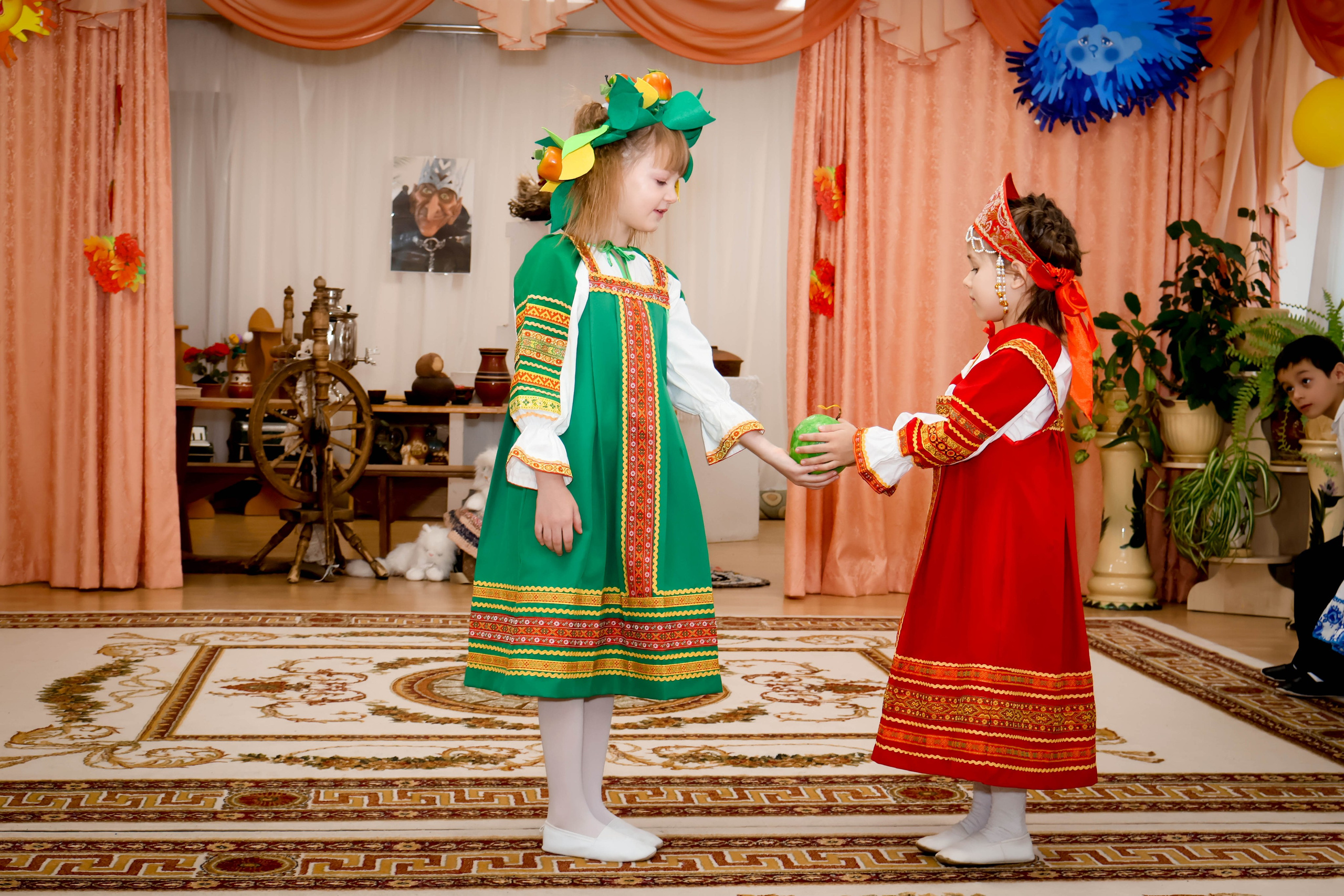 Осенний утренник гр. «Малинка». Виктория Шишкова свадебный фотограф Москва и МО (Балашиха, Щелково)