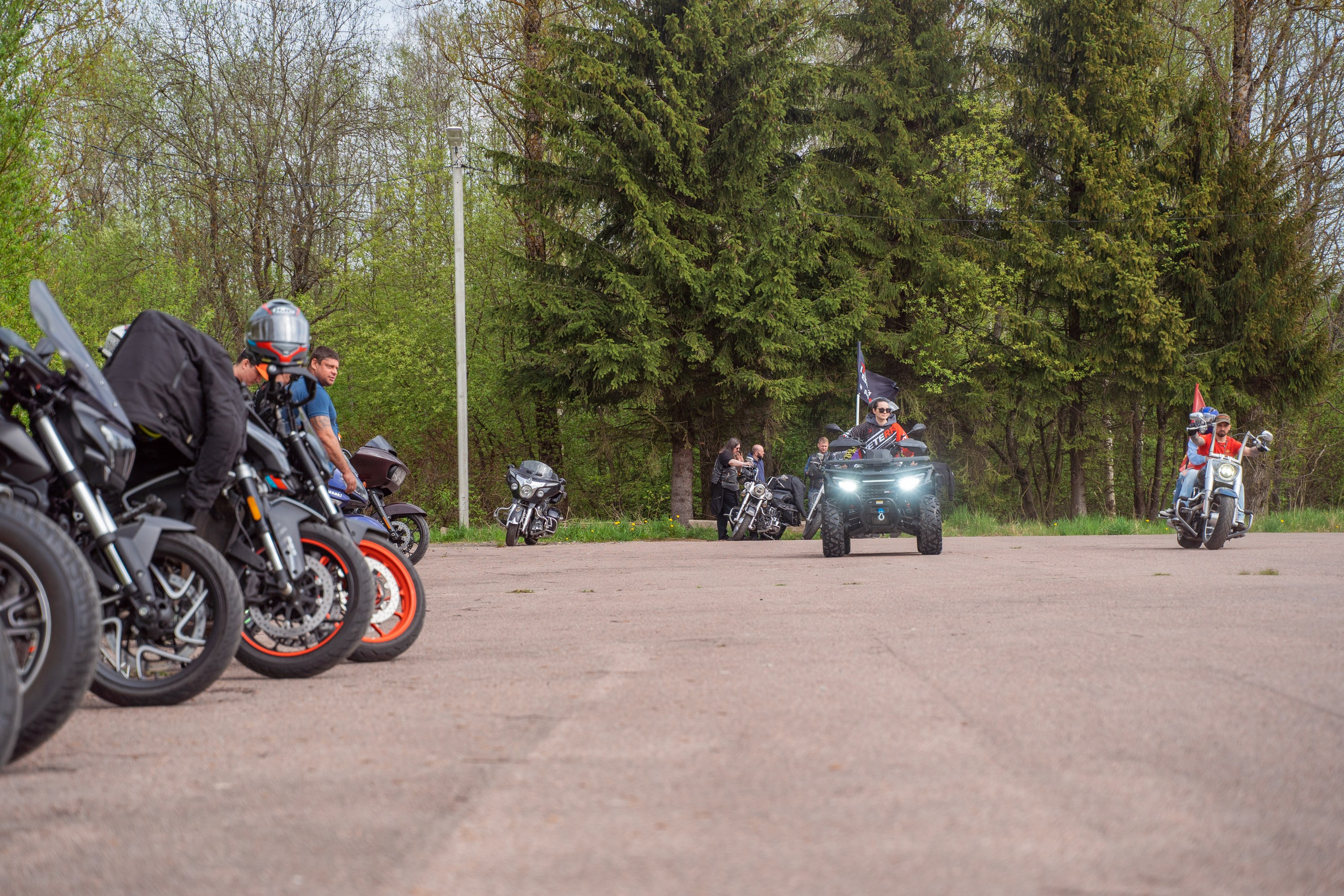 Мотоциклы —репортажная фотосъемка в Санкт-Петербурге. Свадебный, семейный, портретный, репортажный фотограф в Санкт-Петербурге