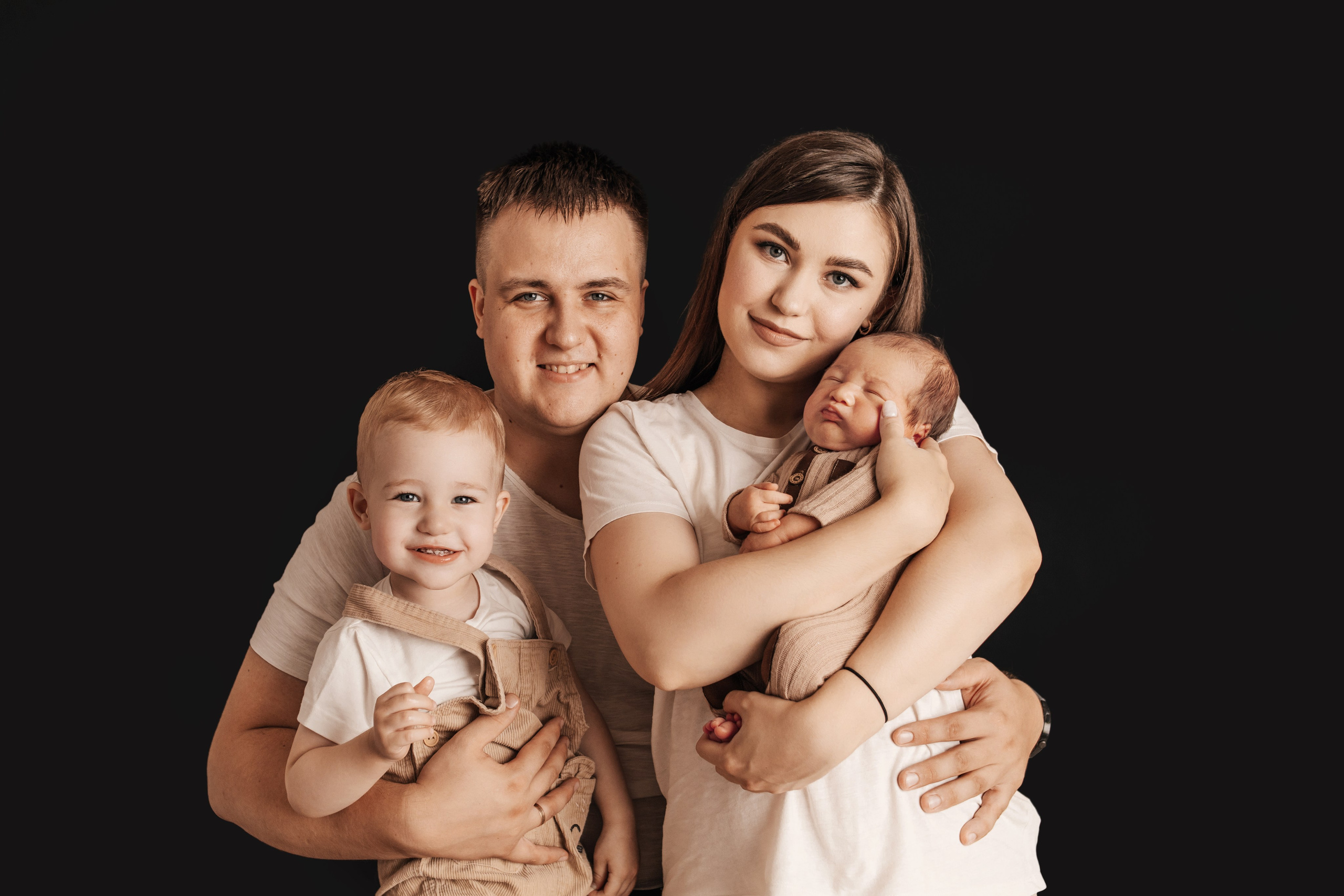 Семейный фотограф Томск. Фотограф новорождённых семейный фотограф Томск Елена Каплина