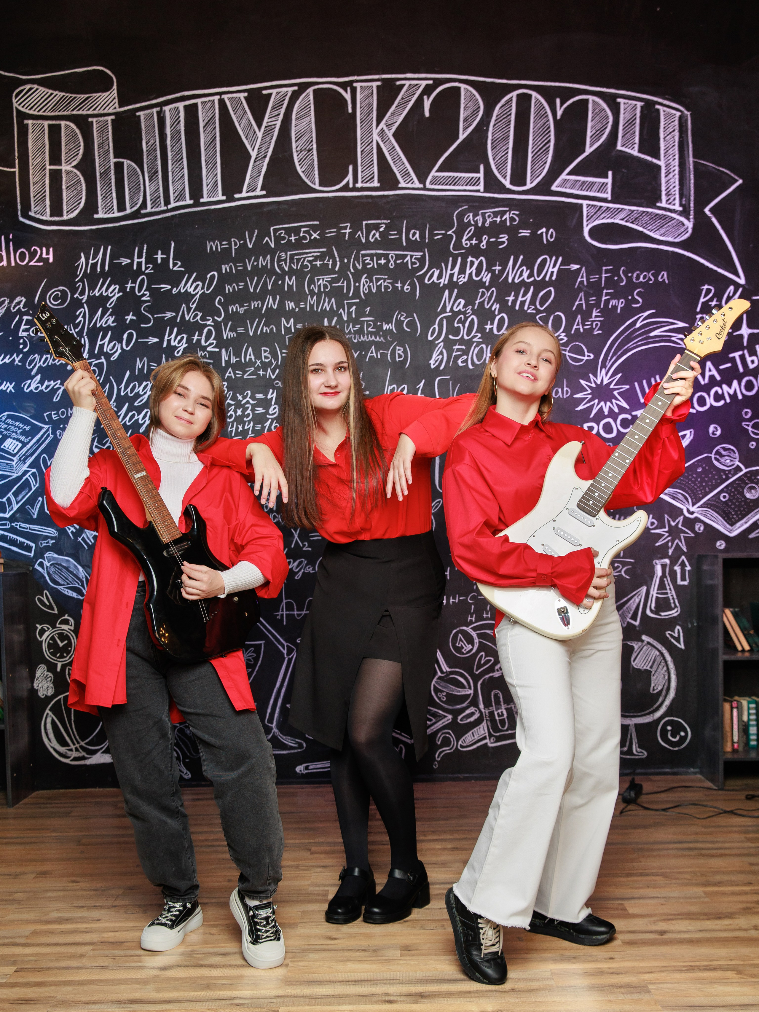 ФОТОКНИГИ от 990 рублей |. Выпускные альбомы Красноярск