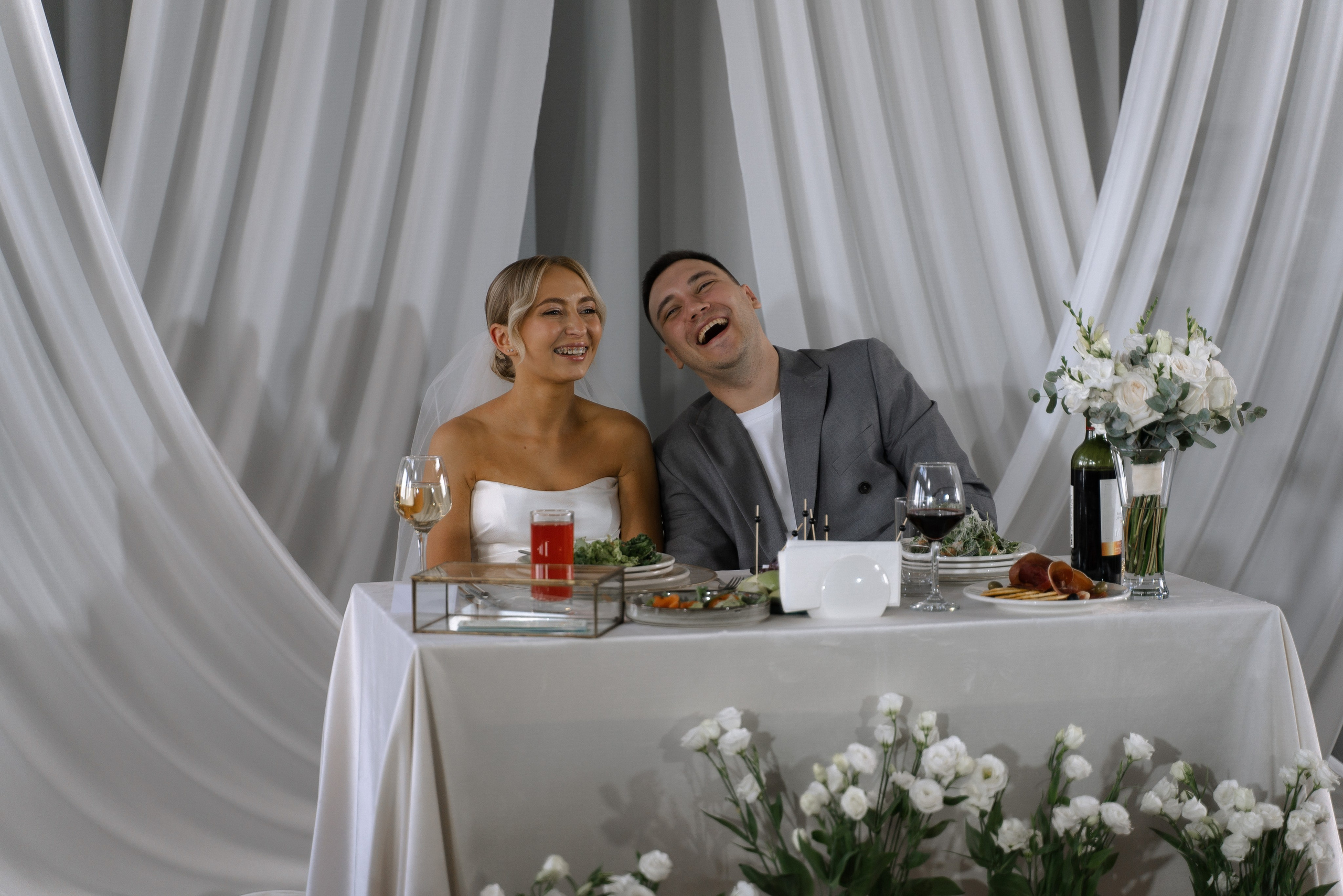 Денис и Виолетта. Свадебный фотограф Анастасия Хабарова в Новоуральске и Екатеринбурге