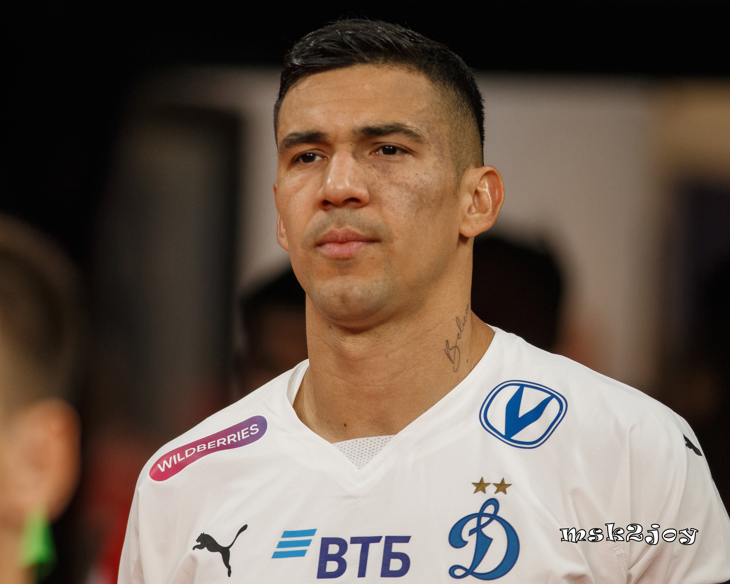 Капитан и защитник футбольного клуба Динамо Москва - Бальбуэна Гонсалес Фабиан Корнелио. Фотограф - Михаил Тоцкий.