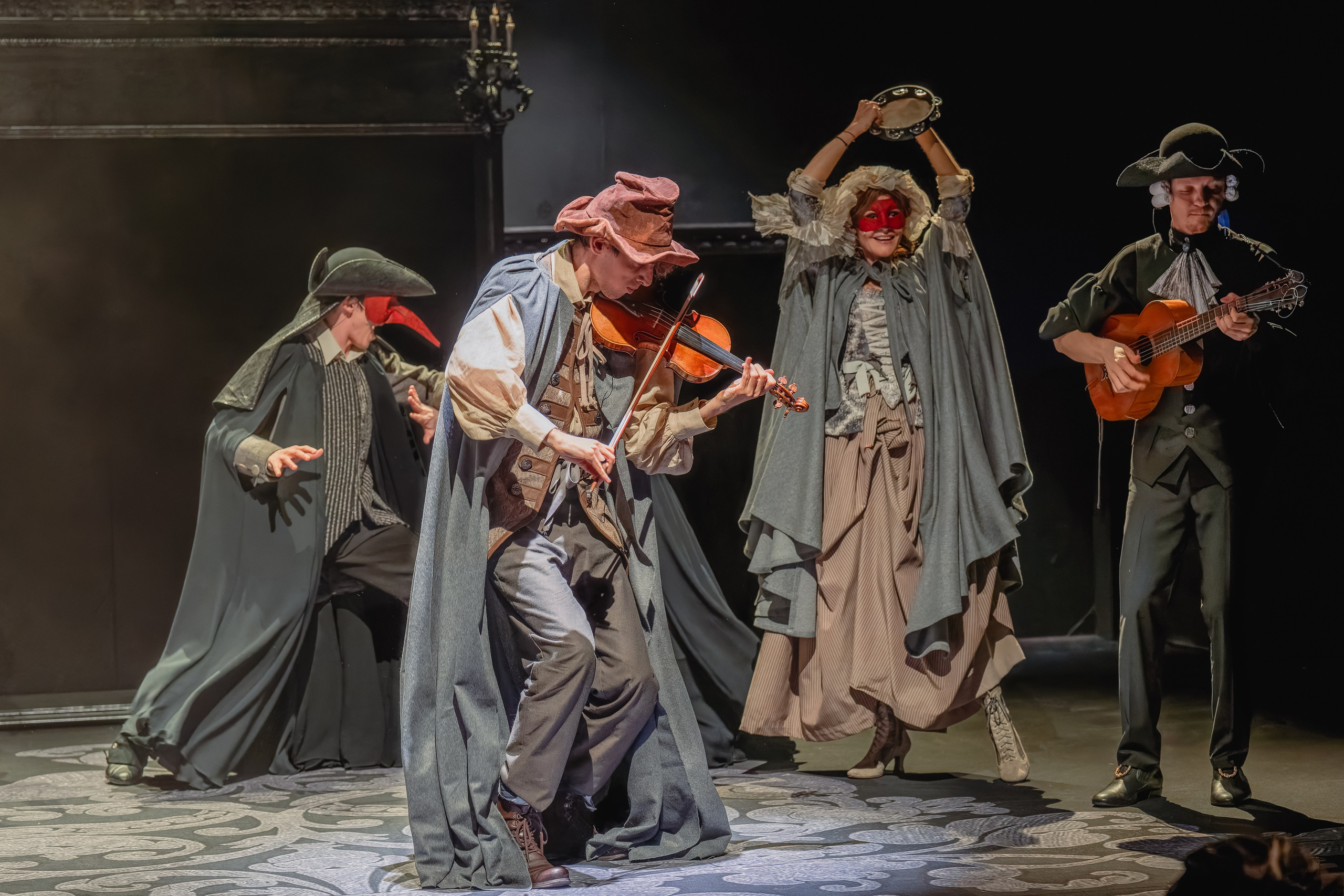 Театр Терезы Дуровой: Моцарт и Сальери. Сайт фотографа Сергея Абрамова