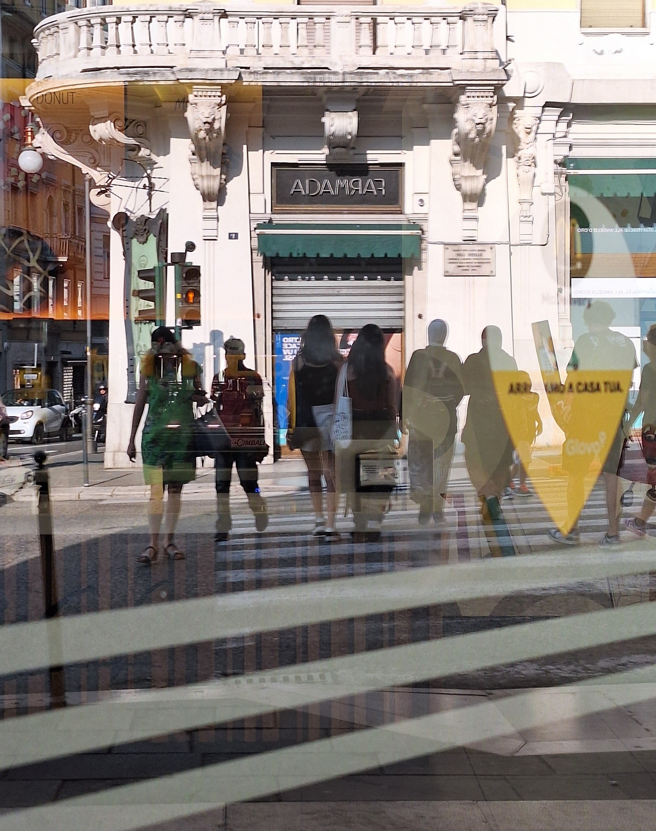 Riflessi. Fotografo Alina Imanbaeva Trieste e FVG