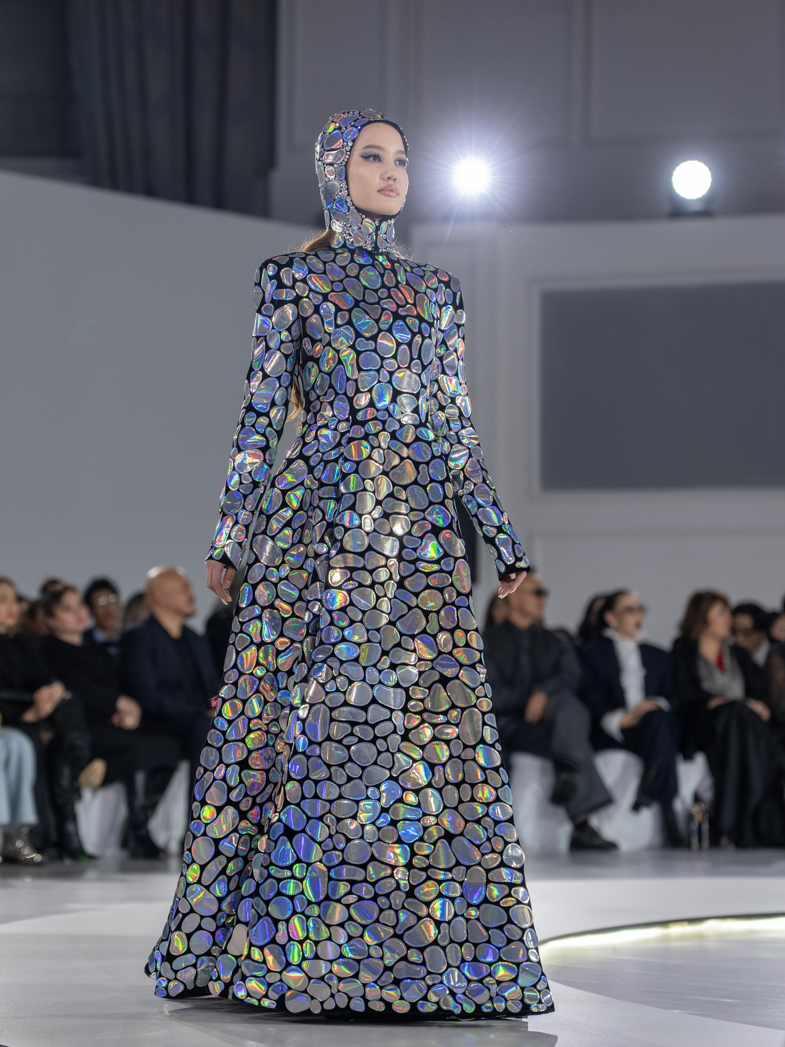 Дизайнер Arunaz. Сайт Алматинского НЮ АРТ, будуар и фэшн фотографа Дениса Карпенко