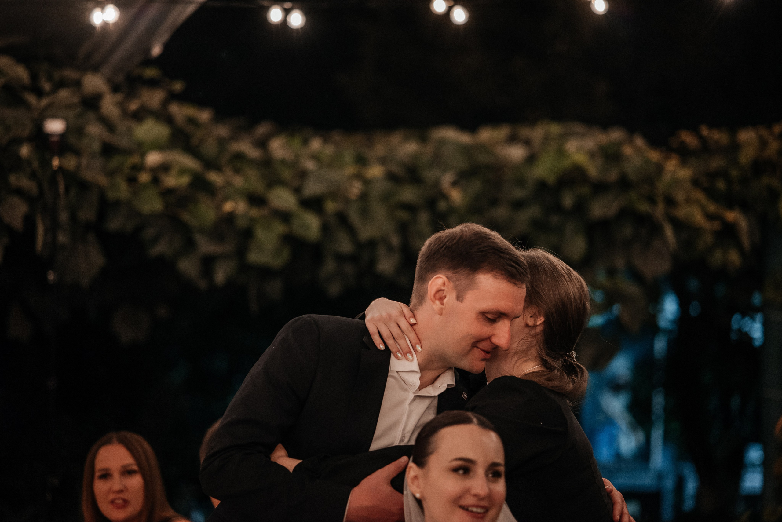 «Свадьба Даши и Артема». Школьный фотограф в Валуйках. Фотосессии для выпускников и изготовление выпускных альбомов в городе Валуйки и в Белгородской области