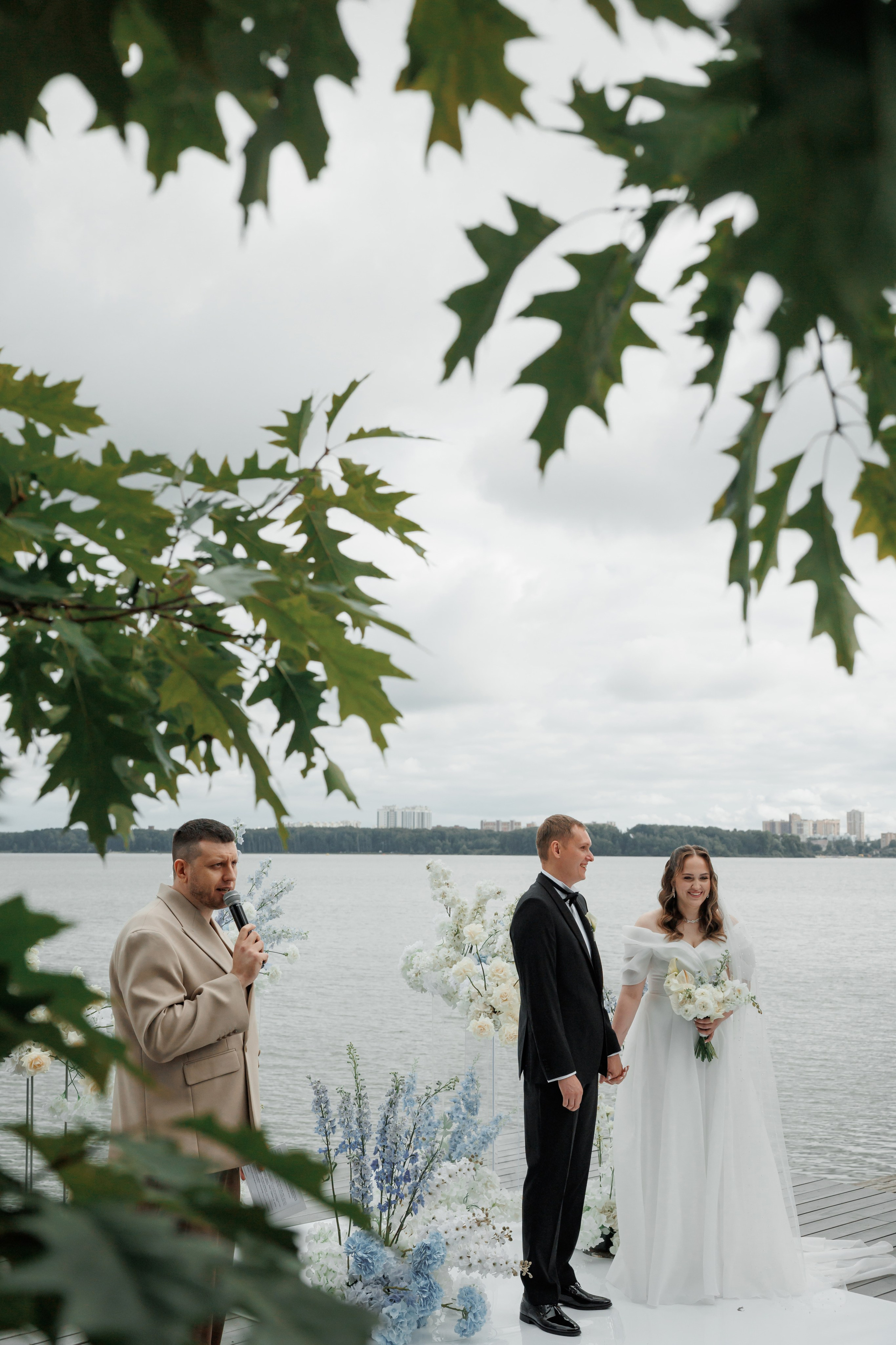 Свадебная фотосессия в отеле Сенешаль. Свадебный и репортажный фотограф (Москва, Королев и другие)