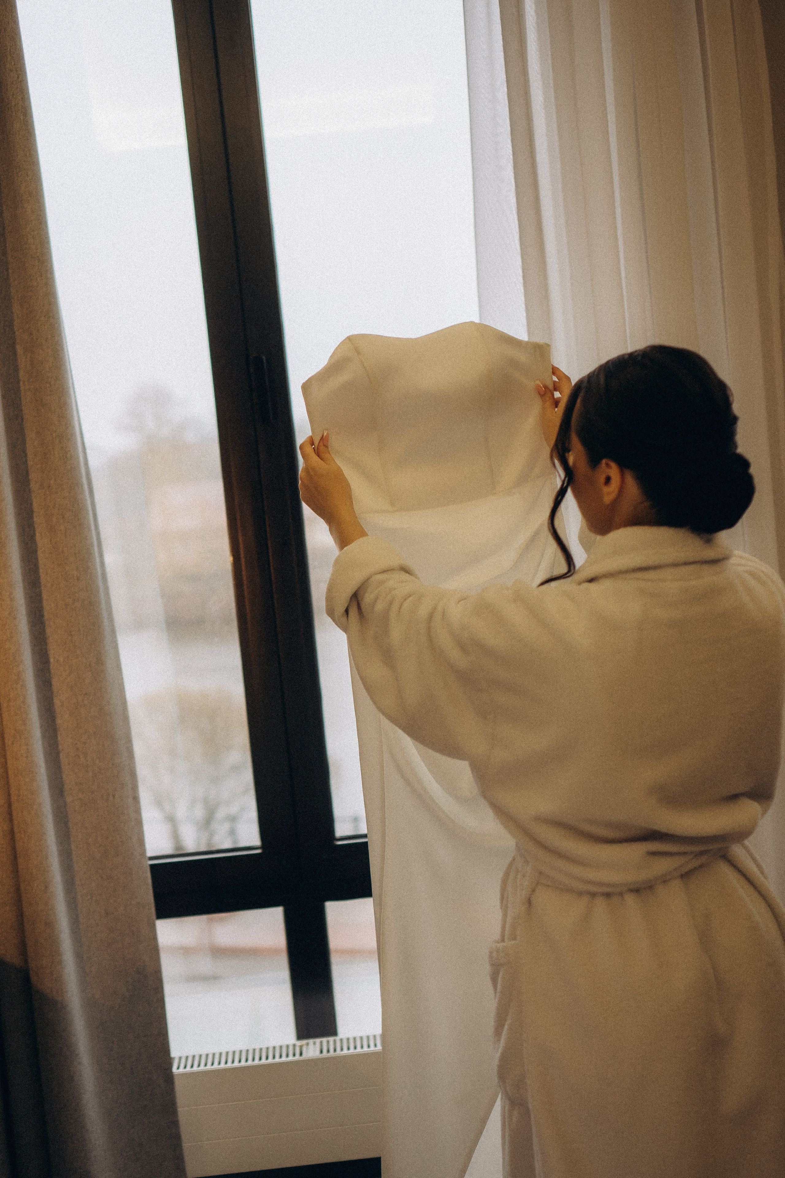 СВАДЕБНАЯ СЬЕМКА СБОРОВ ЖЕНИХА И НЕВЕСТЫ В ОТЕЛЕ И ТАКЖЕ ФОТОСЕССИИЯ В ОТЕЛЕЕ МЕГАПОЛИС БРЯНСК. Профессиональный фотограф, Санкт-Петербург — Виктория Богомолова