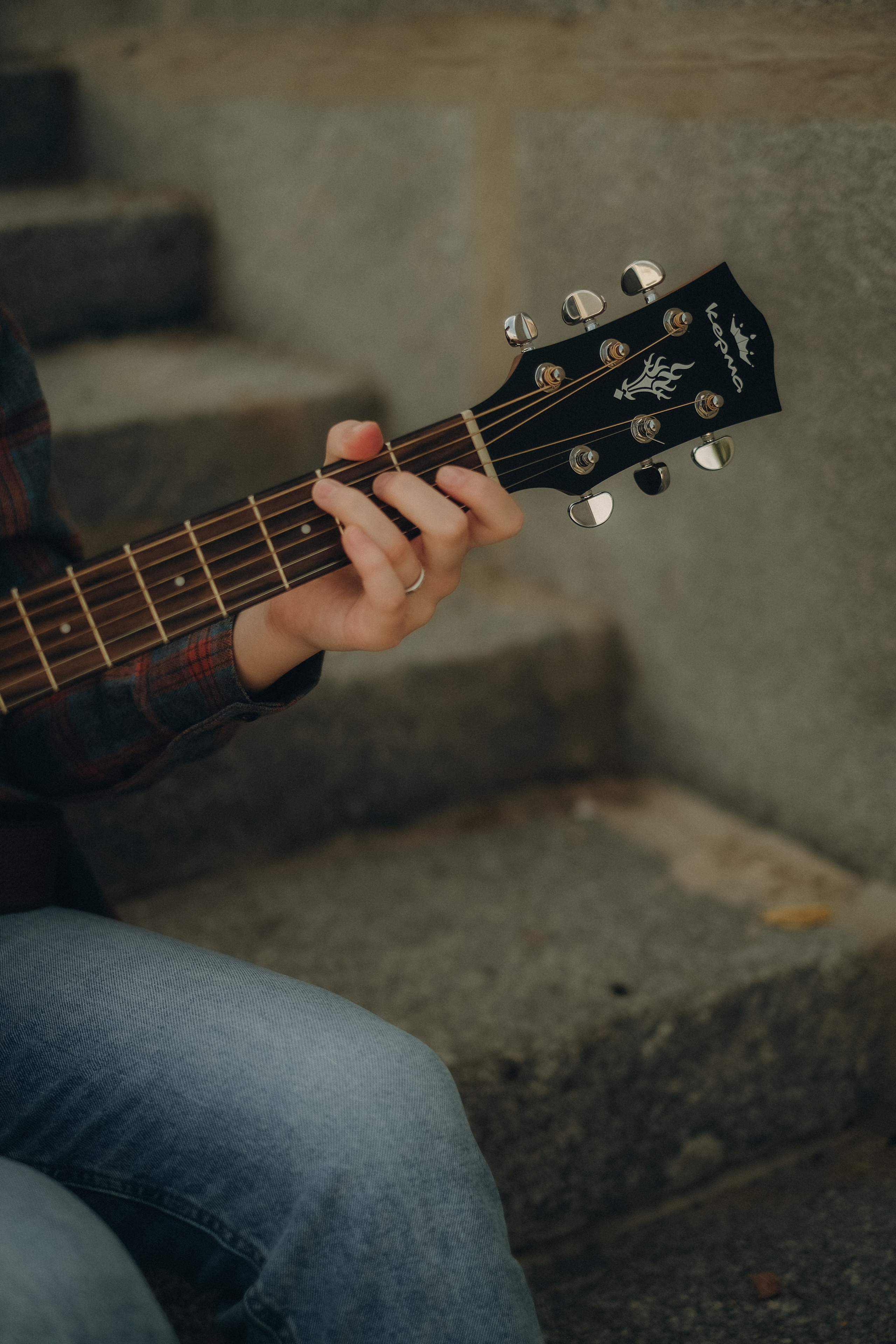 Девушка с гитарой. Свадебный и семейный фотограф в Москве Инника Кетлер