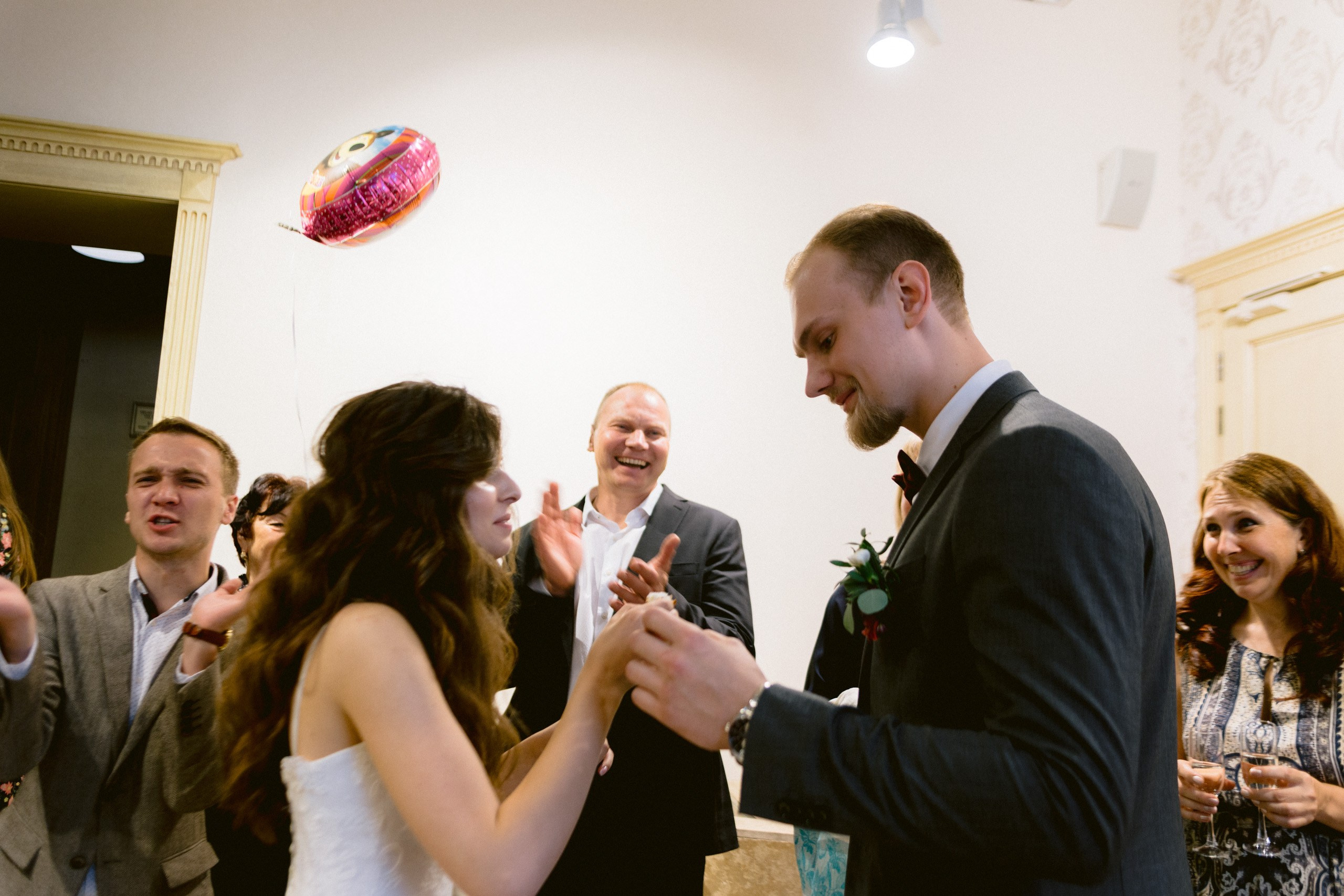 Солнце, яблоки и лодка. Фотограф Серафим Крюков