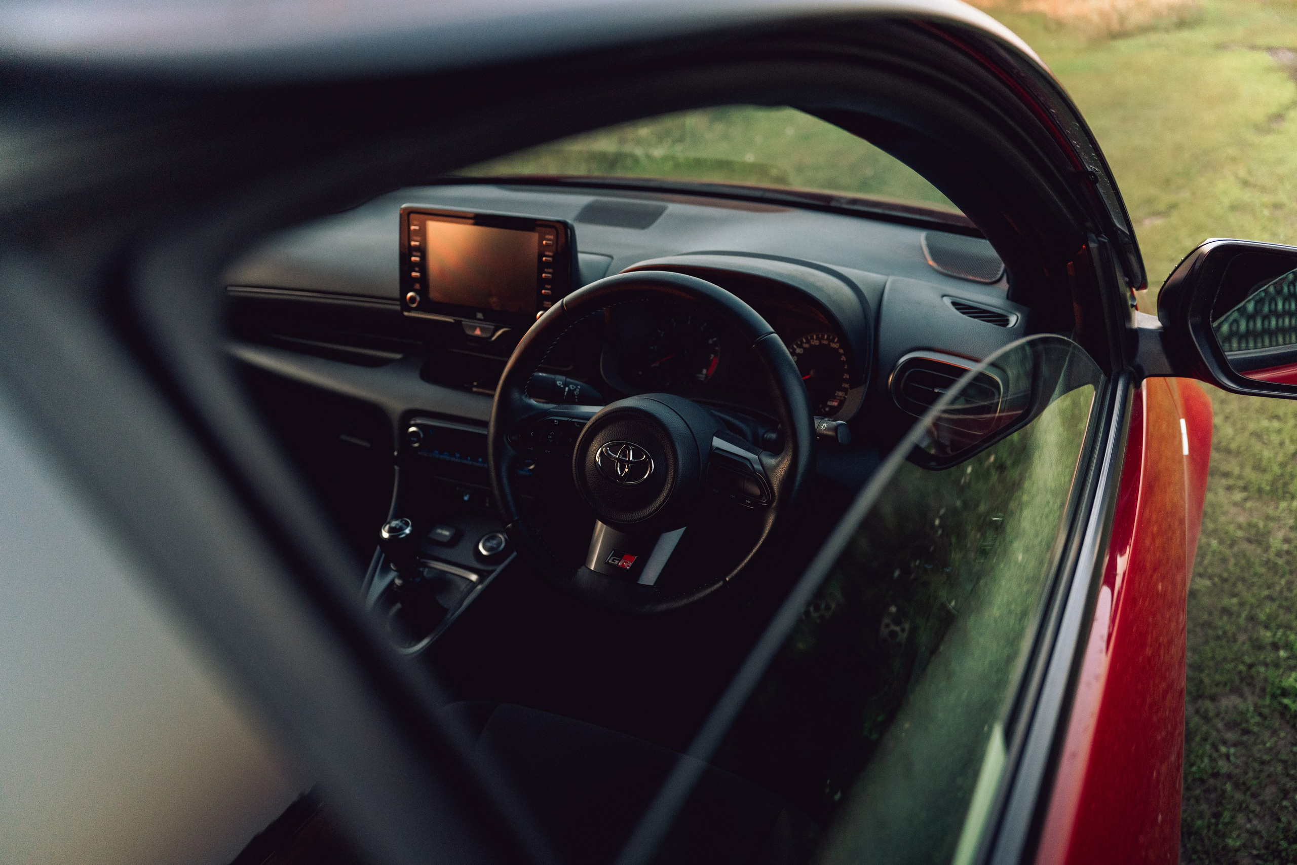 Фотографии Toyota Yaris GR