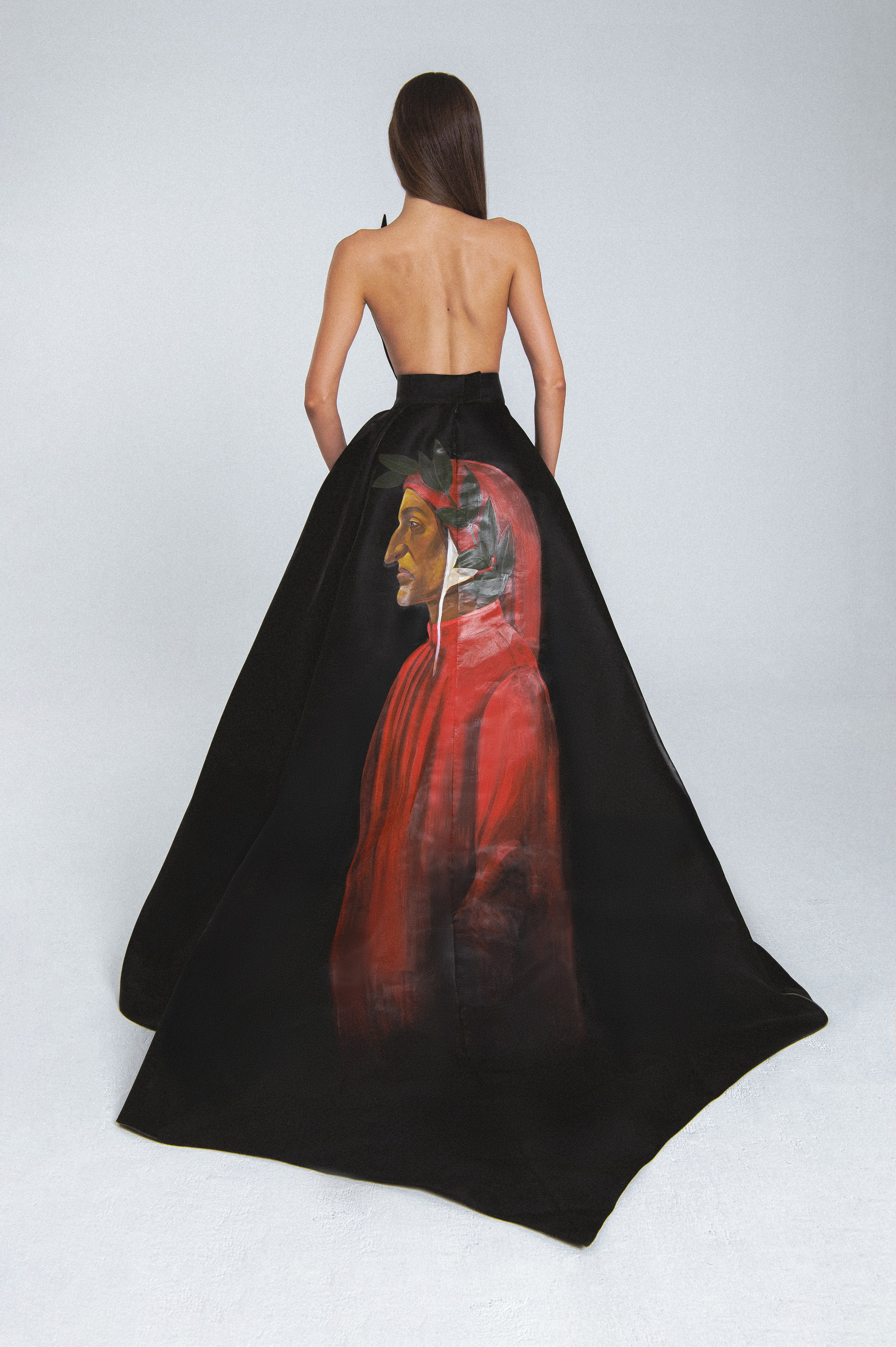 E-commerce for SARA PEDRAM. Elizaveta Filchenko. Fashion-photographer and director