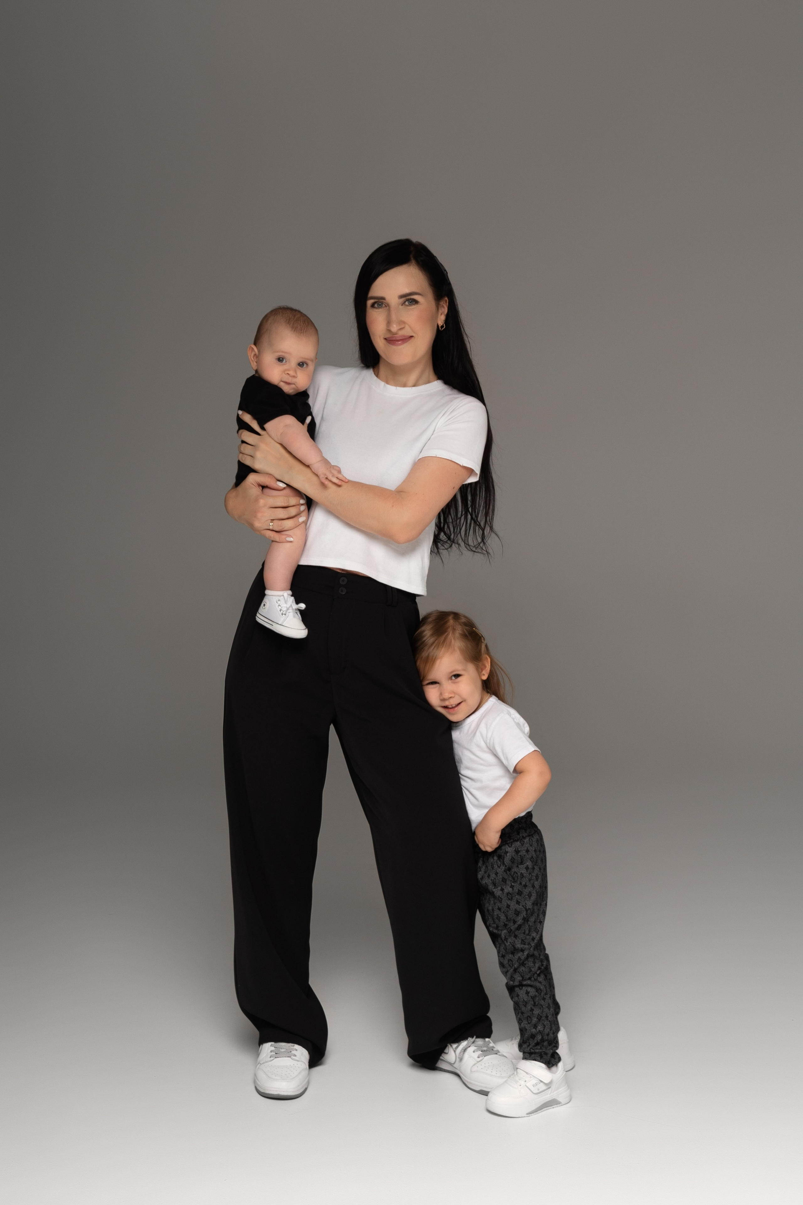 Материнство, семейная съёмка. Юлия Амели — фотограф беременности и материнства во Владивостоке