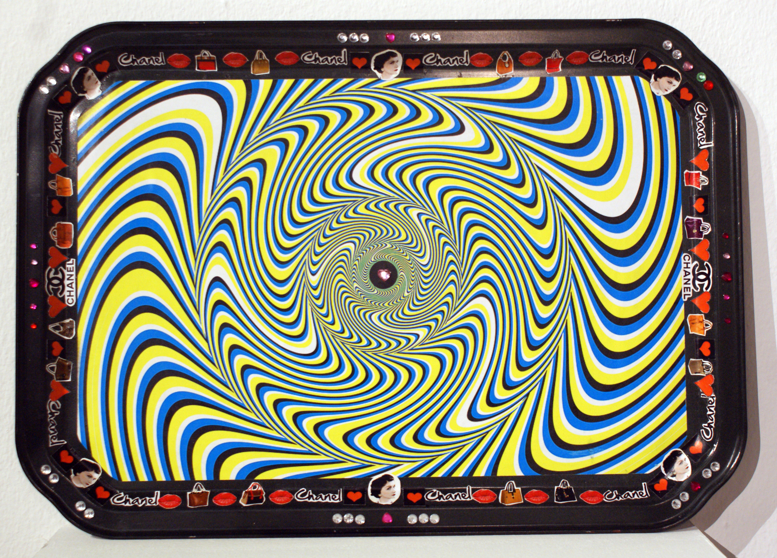 Коллекция акцион кости. Акцион Кости - это игра на произведения искусства