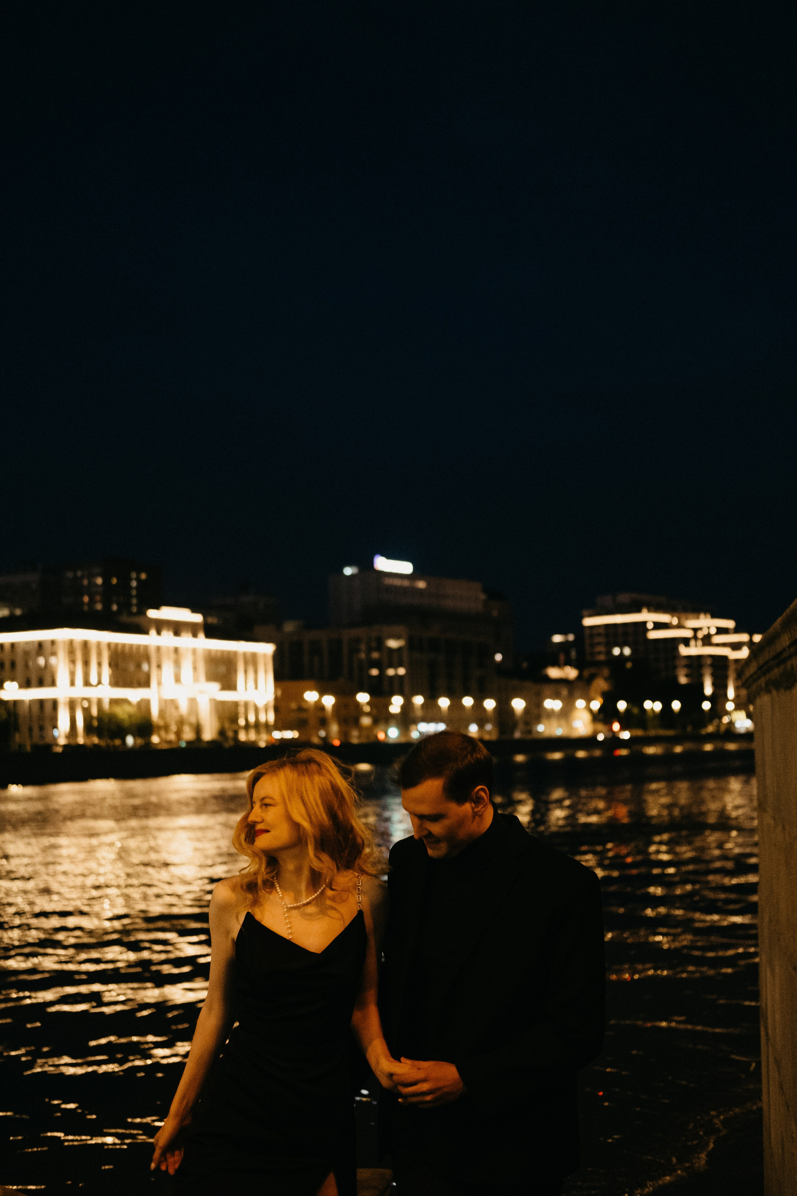 По ночному городу. Свадебный фотограф Александра Тюлякова