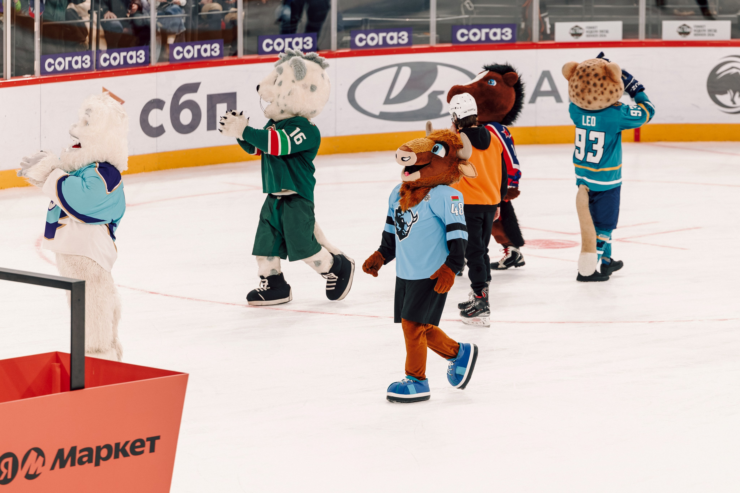 Fonbet All Star Week x Яндекс Маркет. Лёшка Варзегов — фотограф