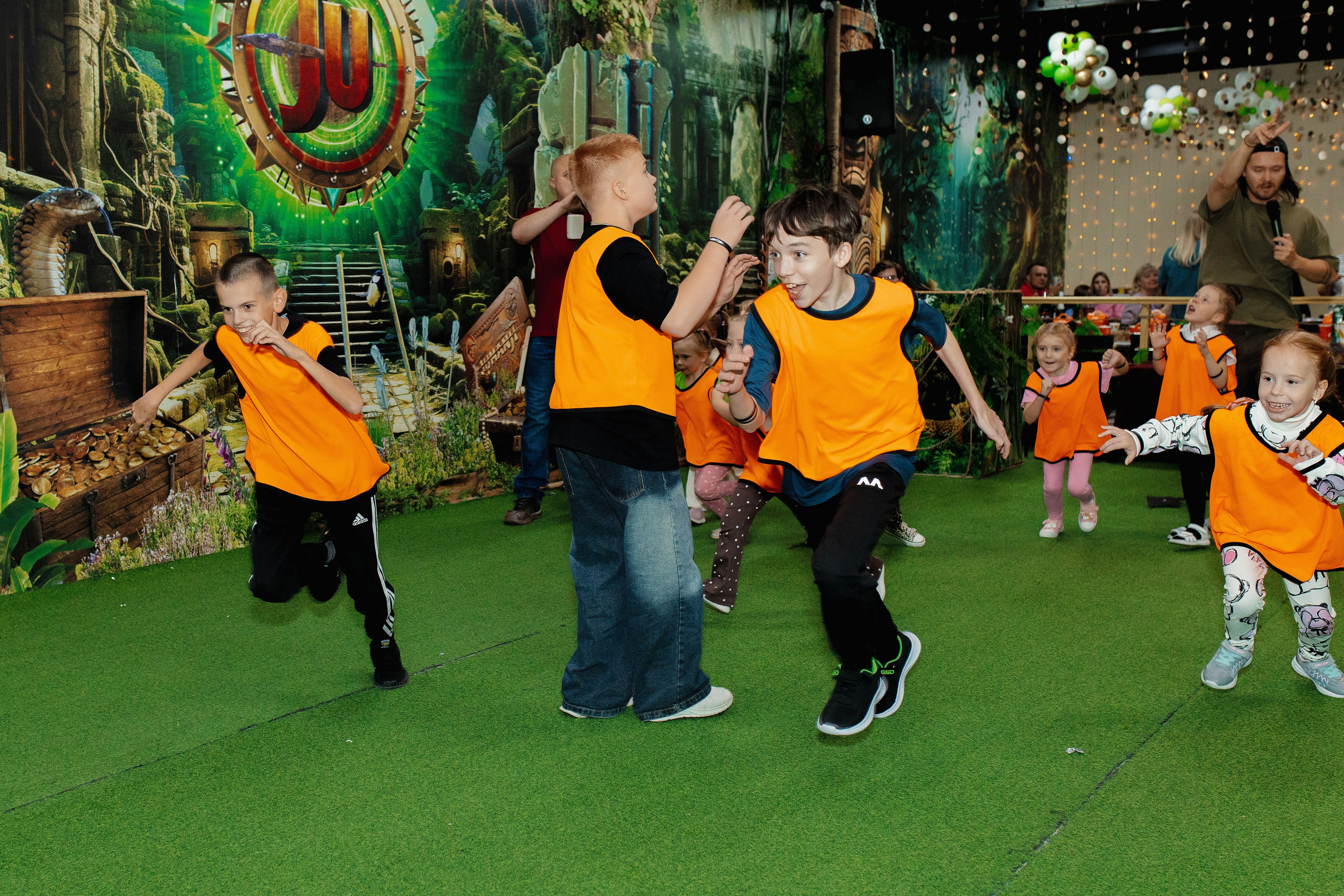 День рождения в Джуманджи. Фотограф в Красноярске по выгодной цене