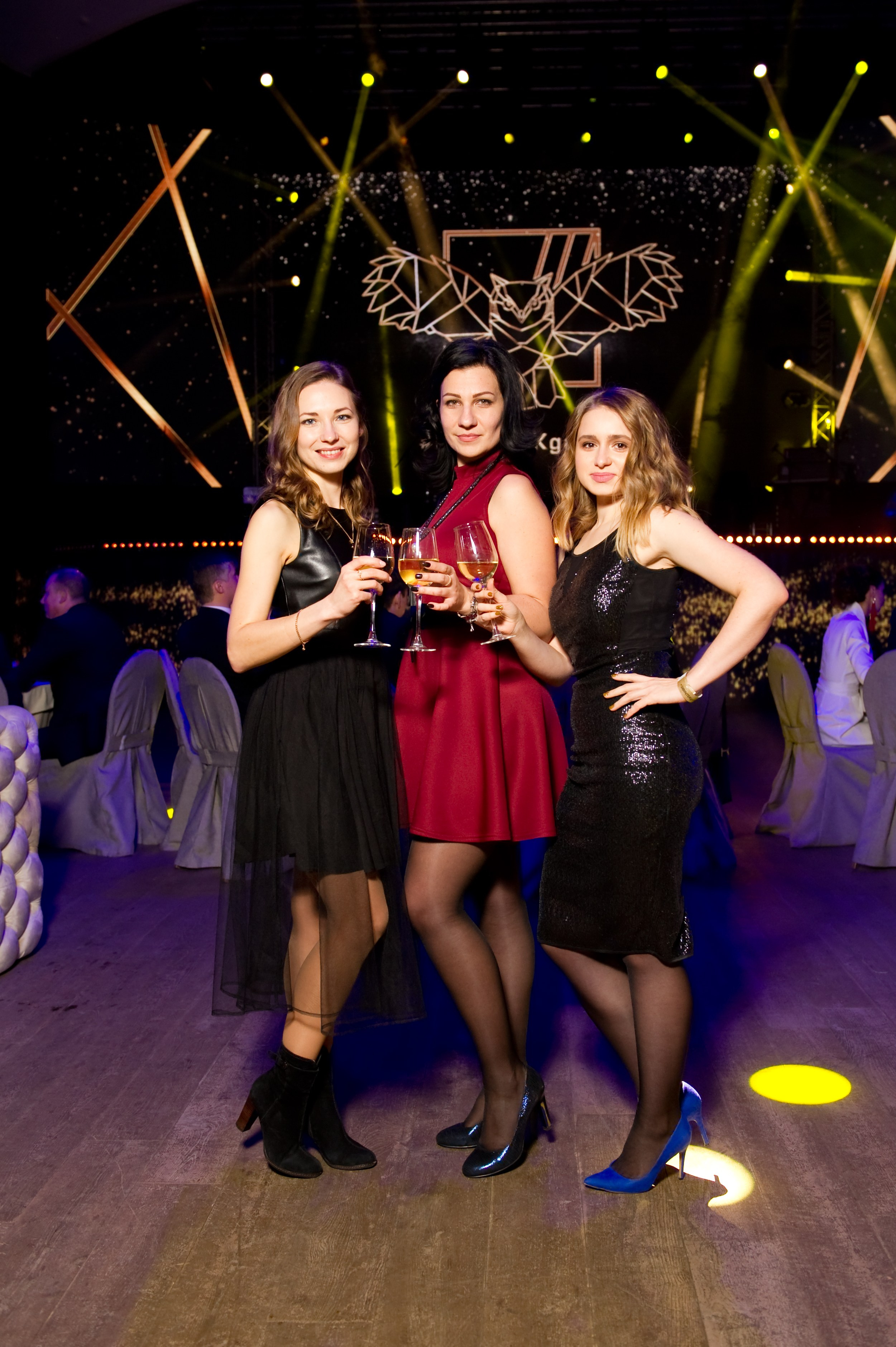 Новогодний корпоратив Сибинтек. Репортажный фотограф и видеограф Слава Думчев. Тимбилдинги, отчетники, корпоративы