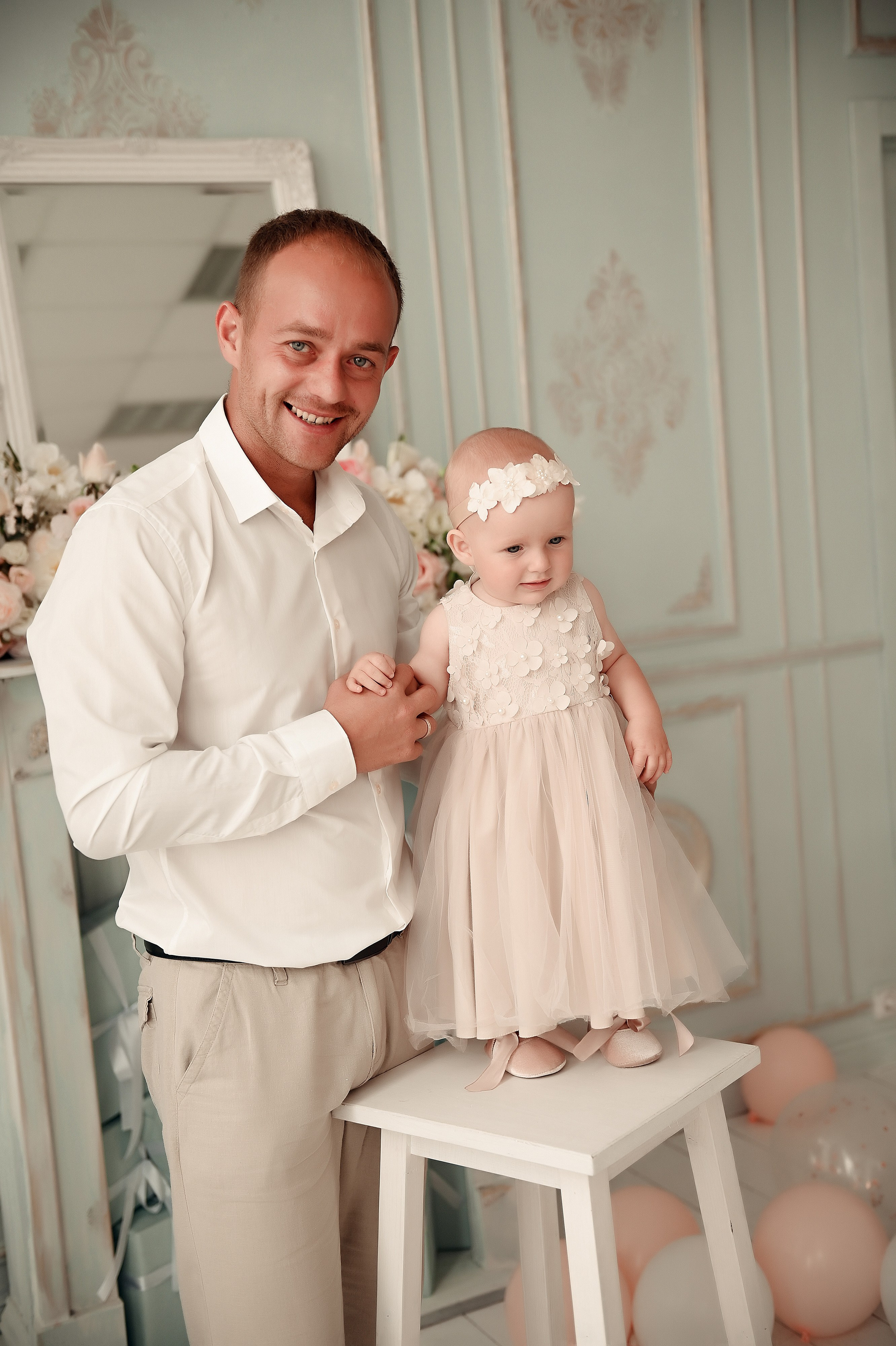 Семейная на 1 годик. Свадебный, семейный, детский, контент фотограф в Омске Максим Ильин