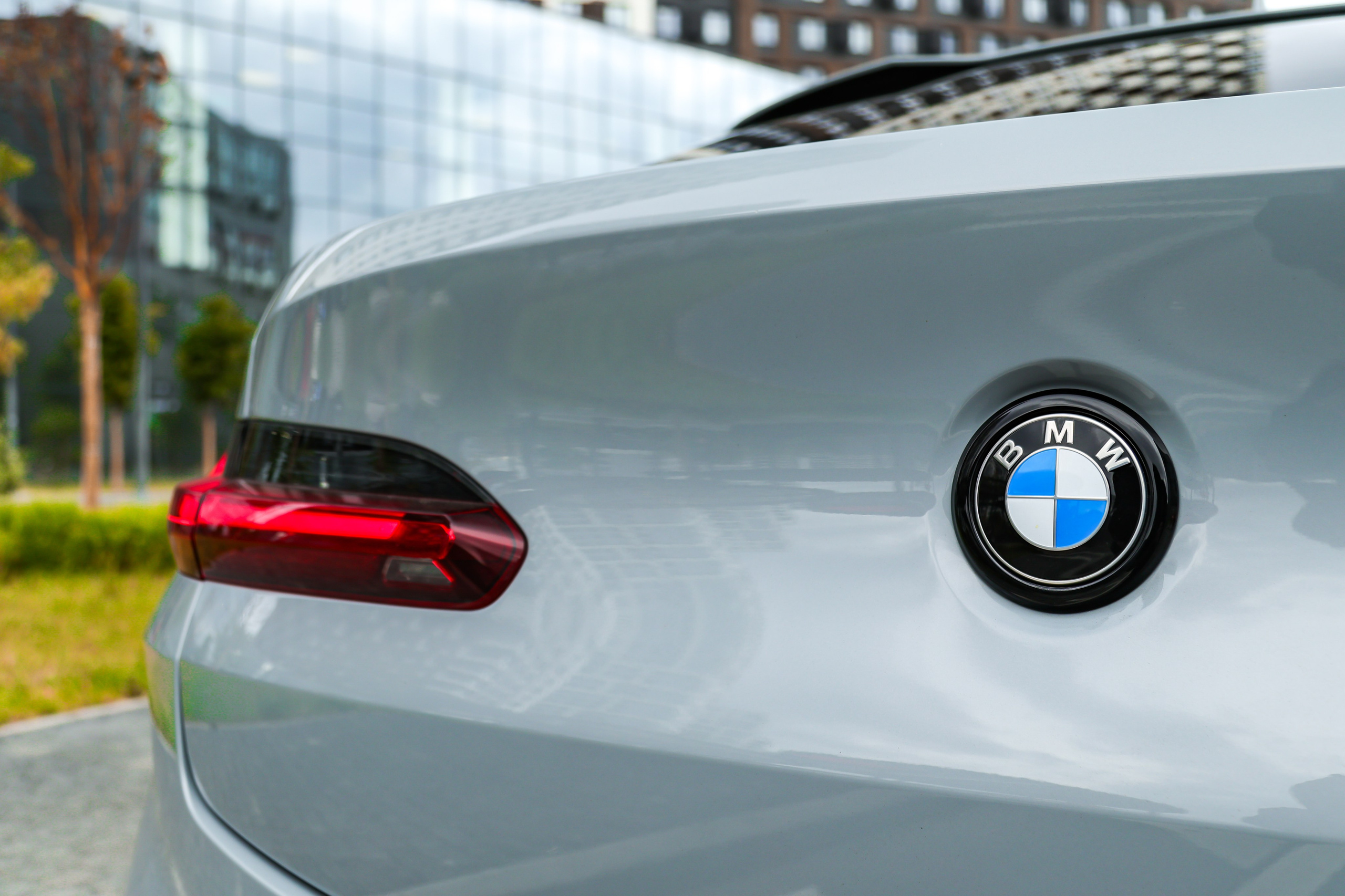 2021 BMW X4. Mixturecaptures