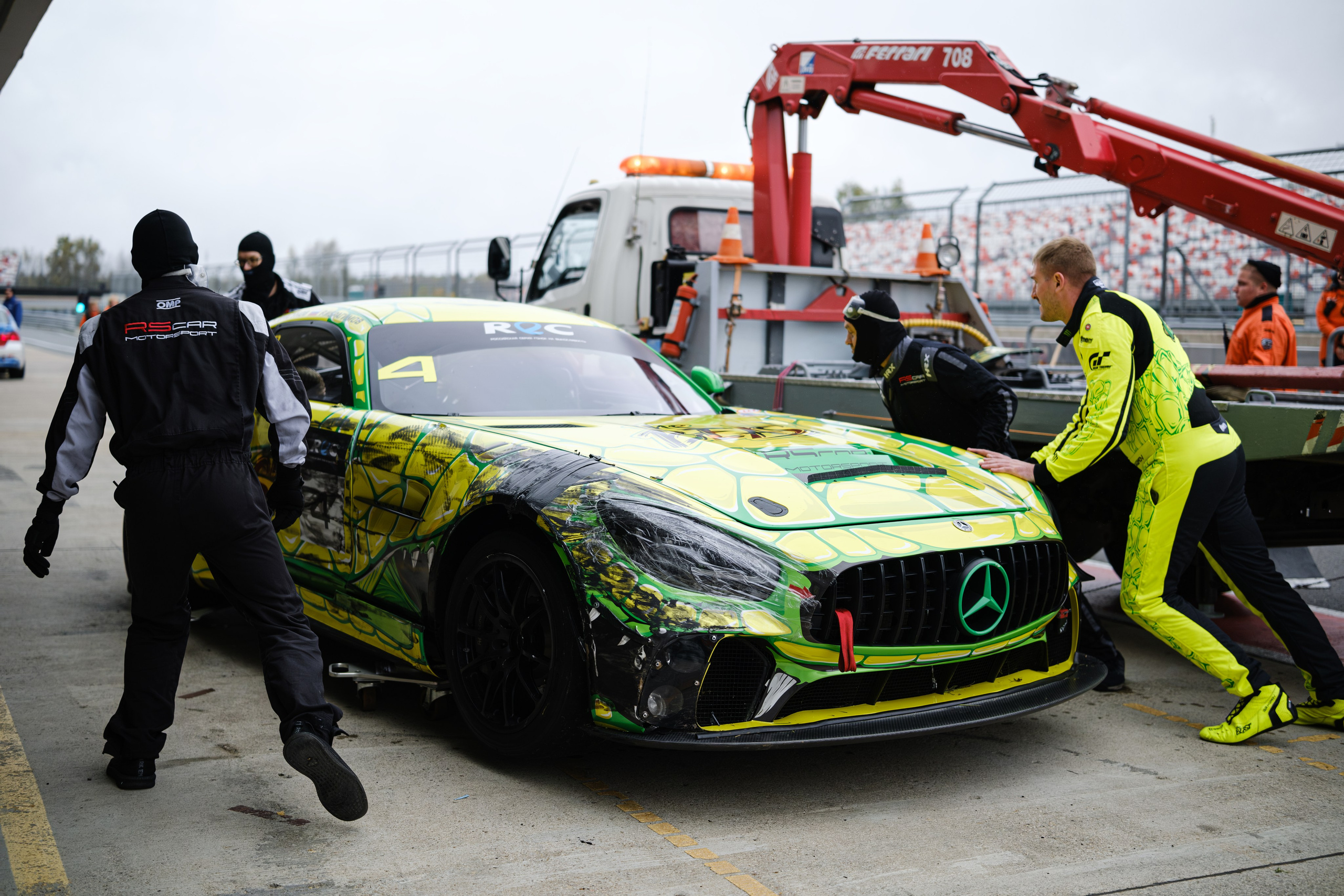 Российская серия гонок на выносливость. Авто и мотоспорт — фотограф Антон Медведев iCoguar