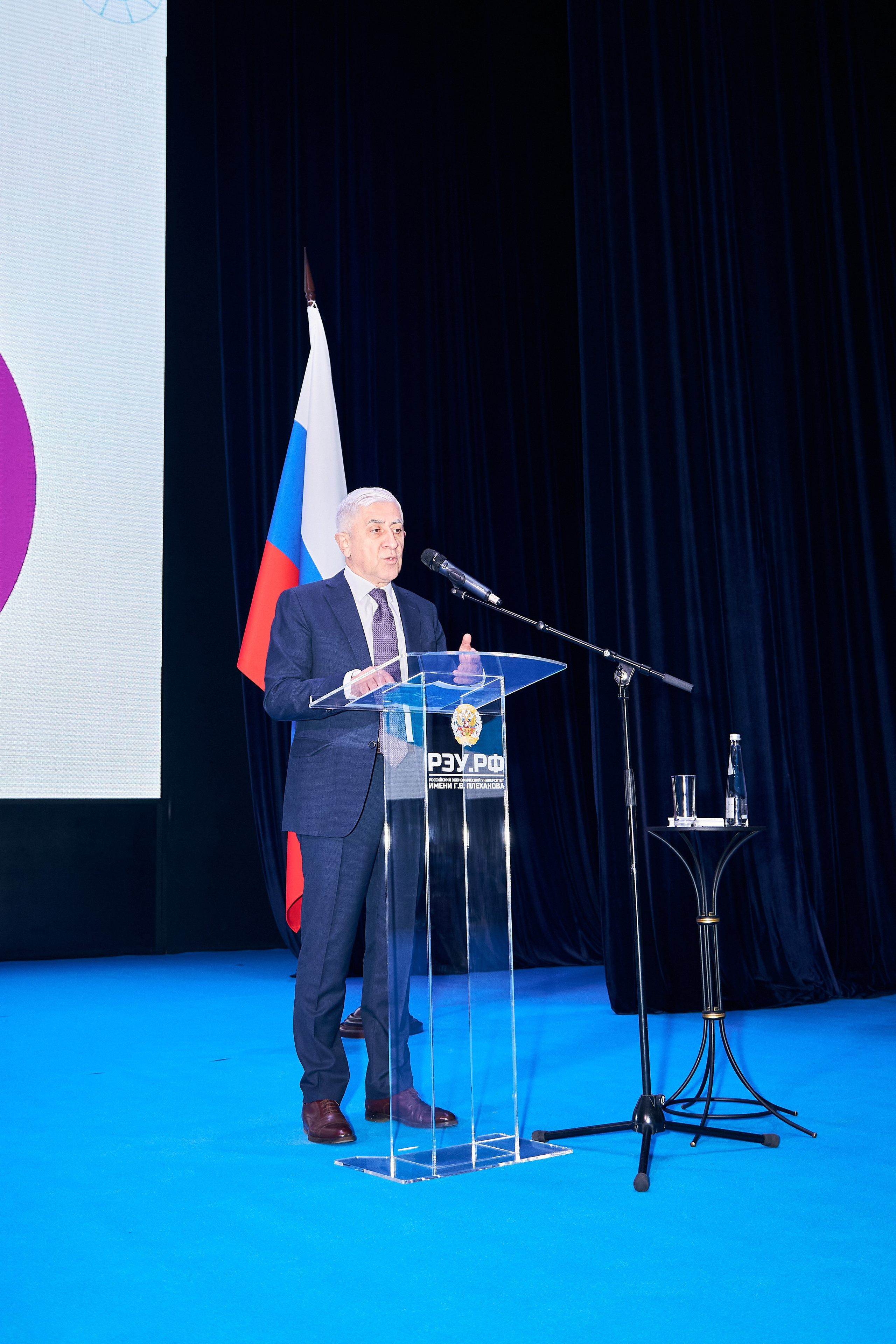 Седьмой профессорский форум. Фотограф Савченко Люба. Москва