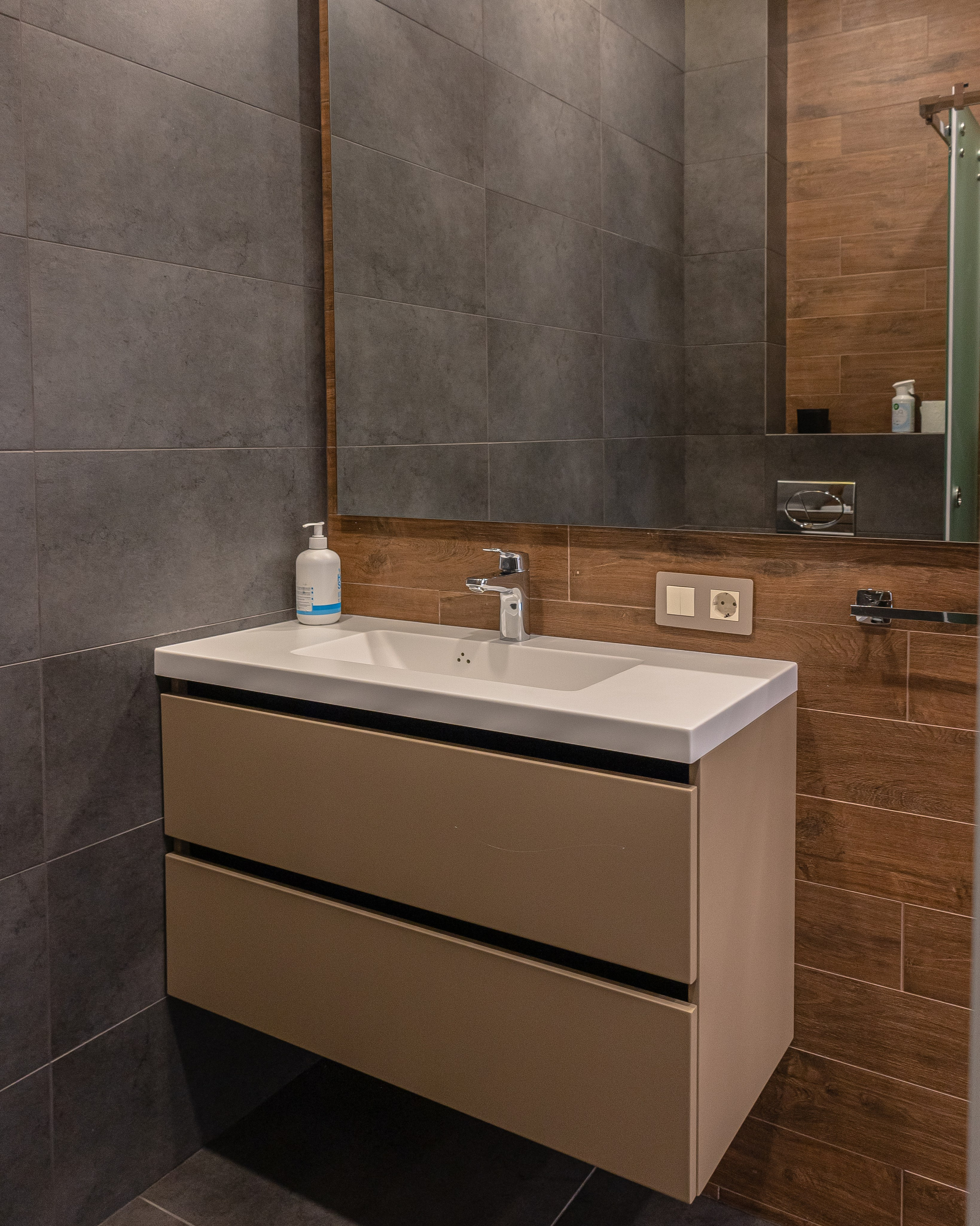 Дом 1. Фотограф Антон Катунин | Симферополь