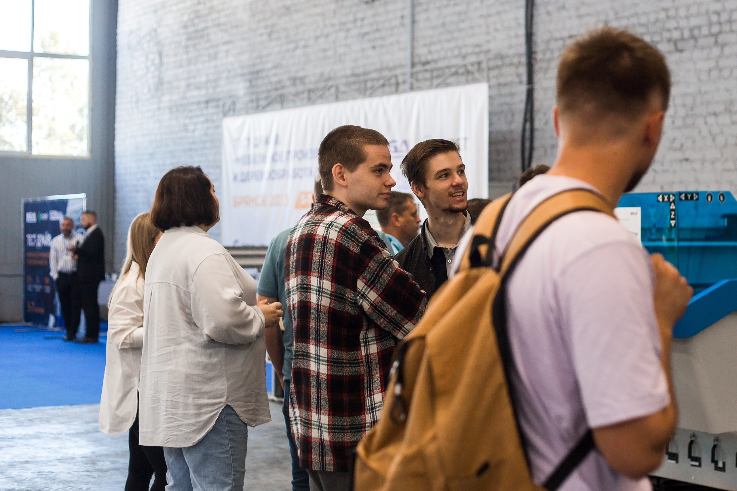 Выставка ТЕСТ-ДРАЙВ.МЕБЕЛЬНОЕ ПРОИЗВОДСТВО И ДЕРЕВООБРАБОТКА. БРЯНСК 2023. Портретный, семейный, свадебный фотограф в Брянске Маргарита Василькова