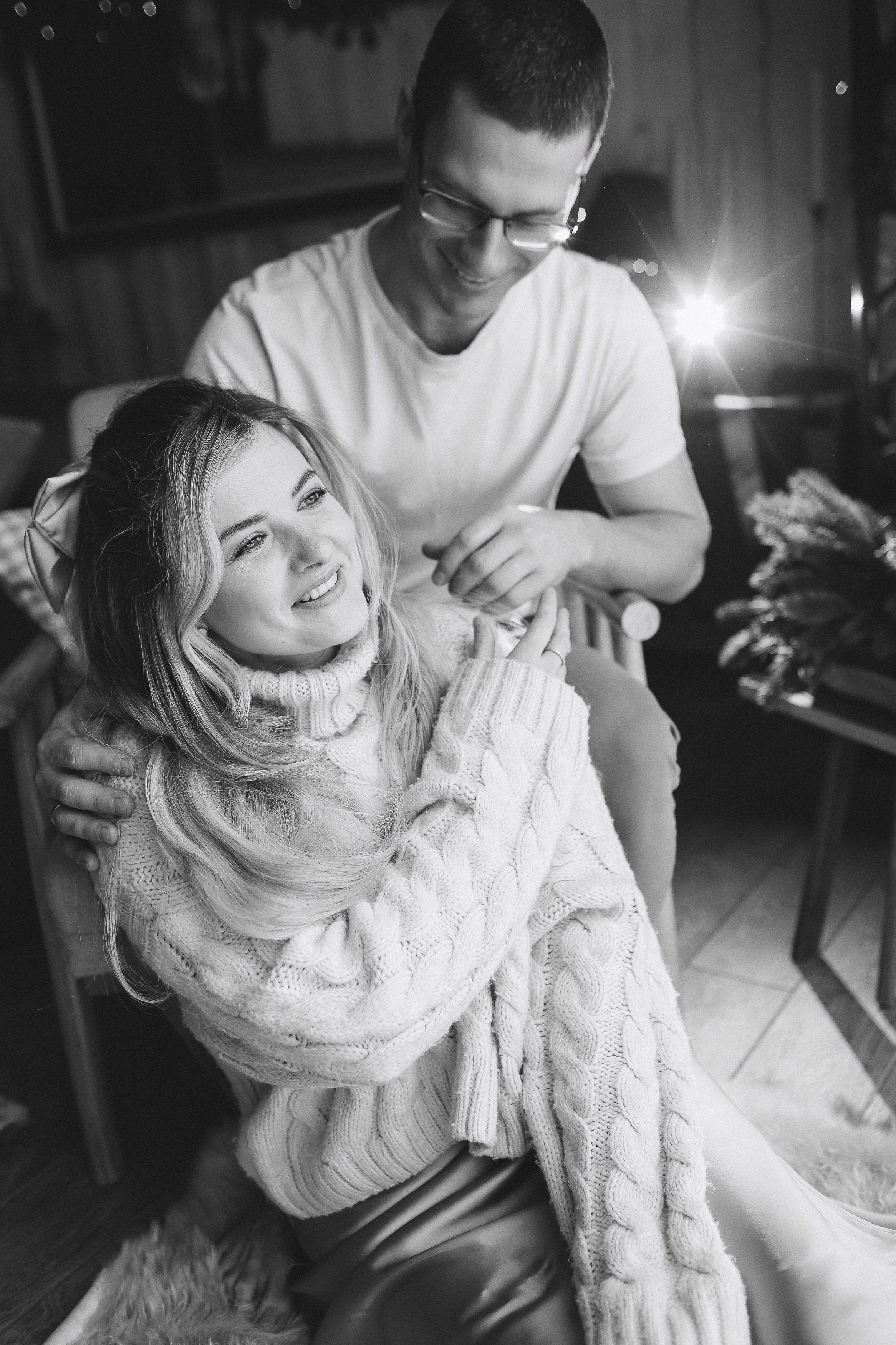 Семейная новогодняя фотосессия в загородном доме. Фотограф Владимир Москва