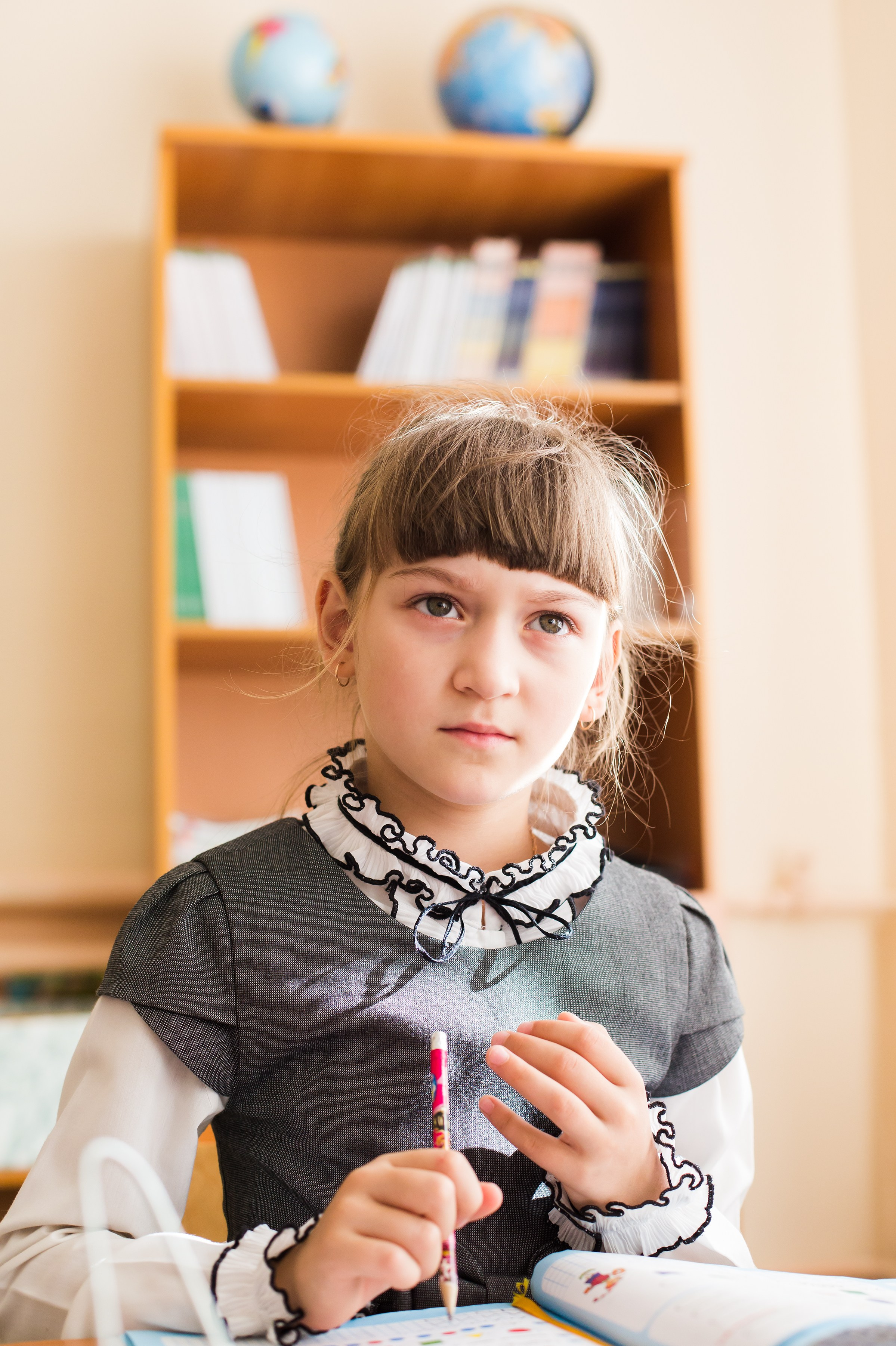 Один день в школе, репортаж. Репортажный, семейный и детский фотограф в Пензе и Заречном Арина Ермилова. Картины барельеф на заказ