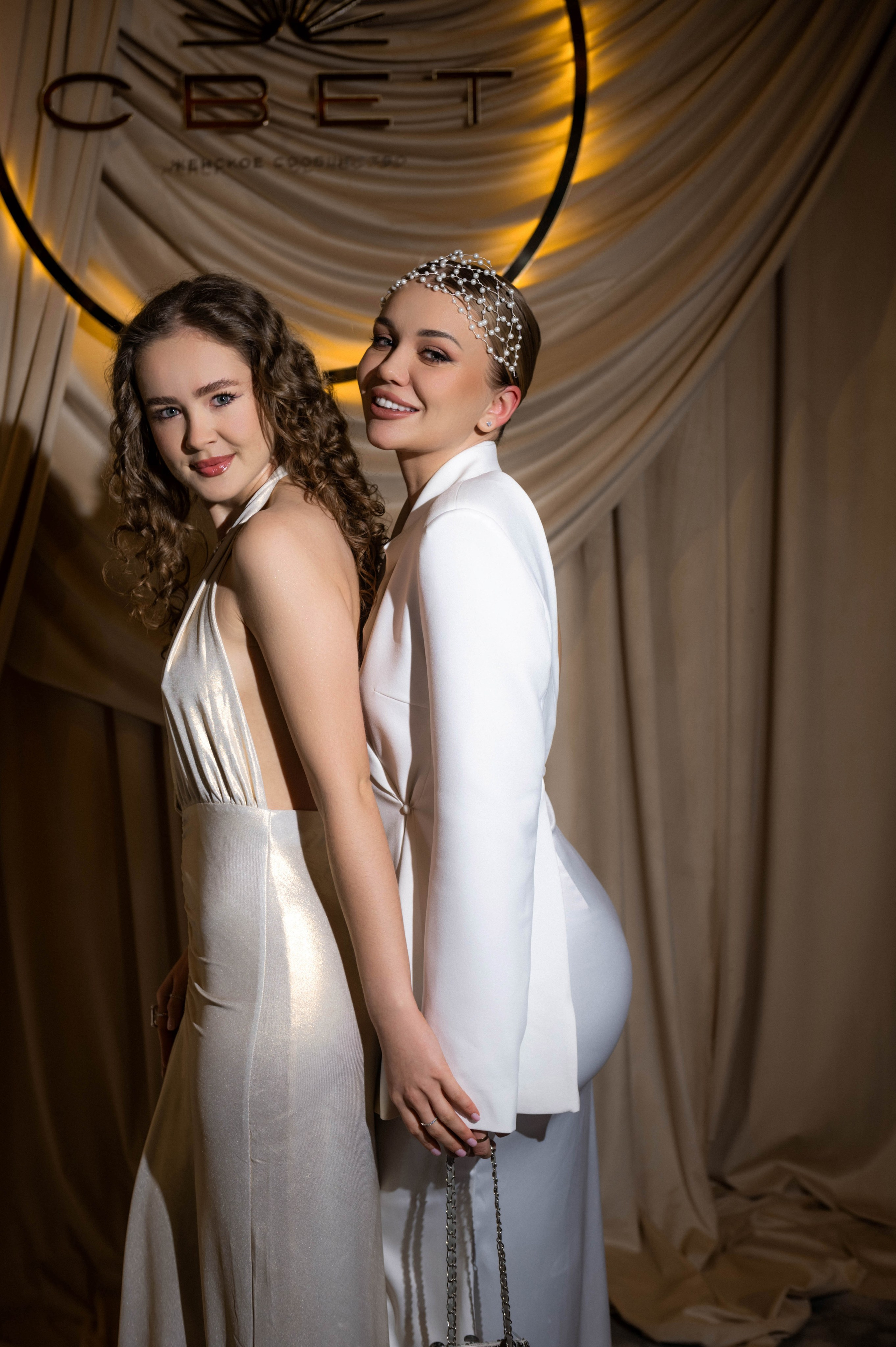 Light. Свадебный фотограф МОСКВА, КРЫМ, СМОЛЕНСК АЛЯ КОНОВАЛОВА